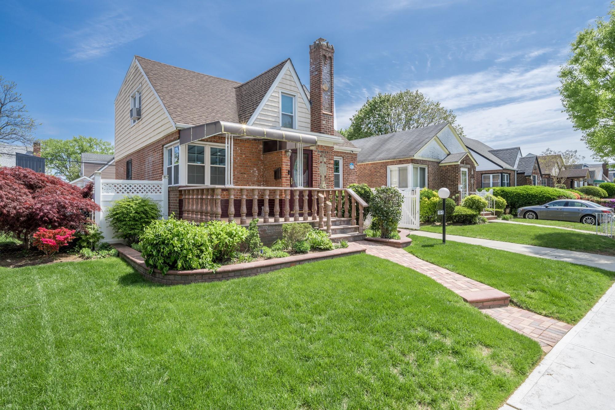 Single Family 230  Queens, NY 11411, MLS-850280-2
