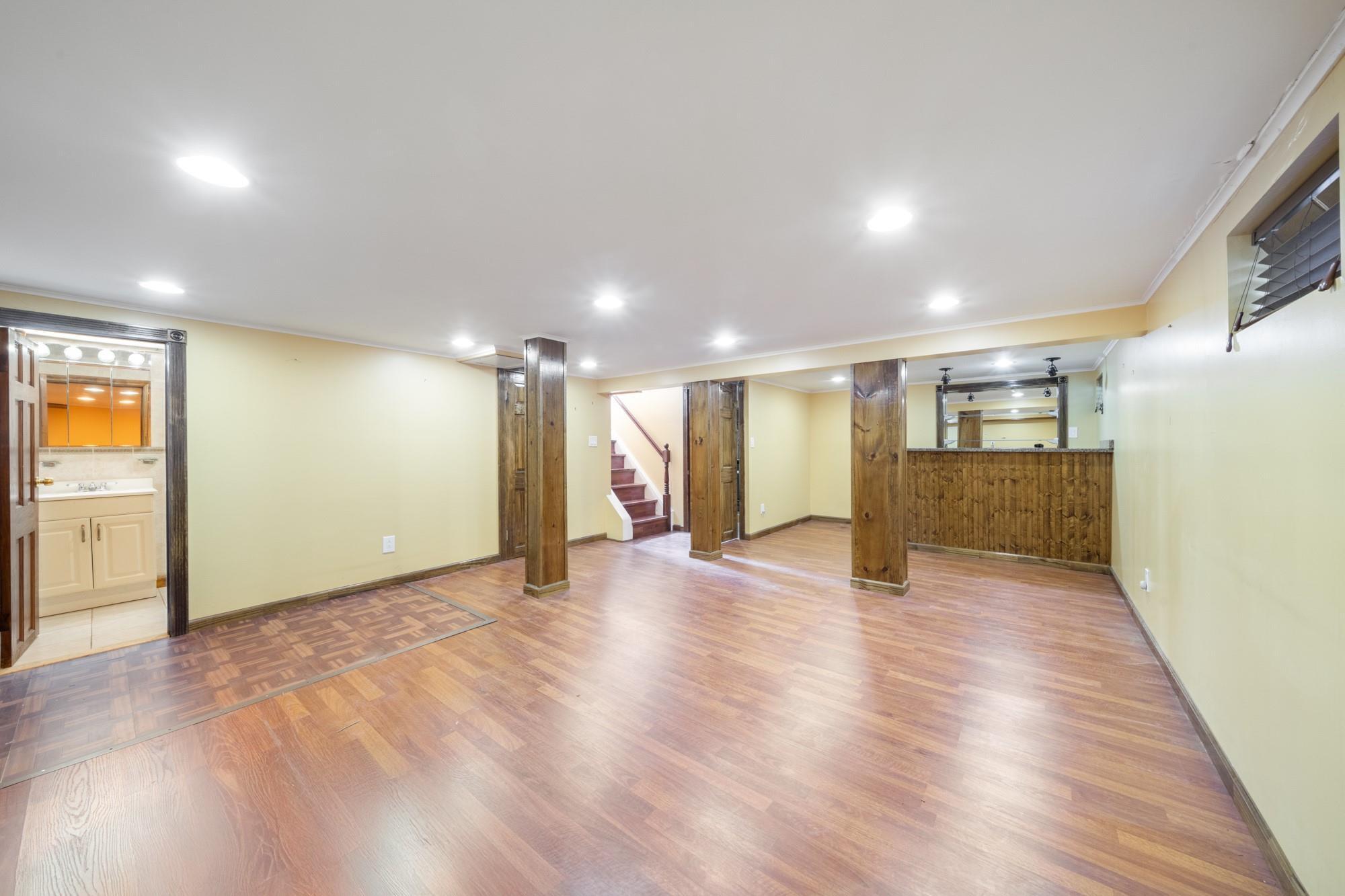 Single Family 230  Queens, NY 11411, MLS-850280-21