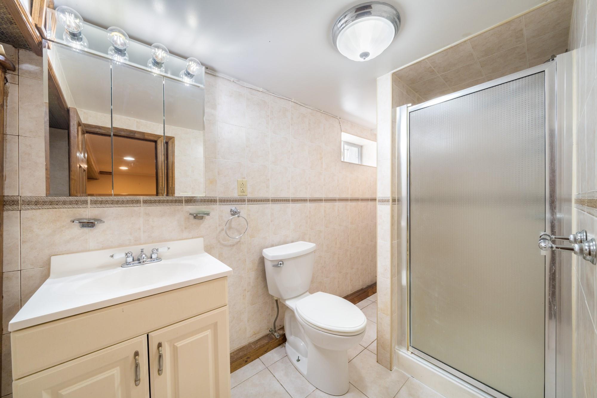 Single Family 230  Queens, NY 11411, MLS-850280-23