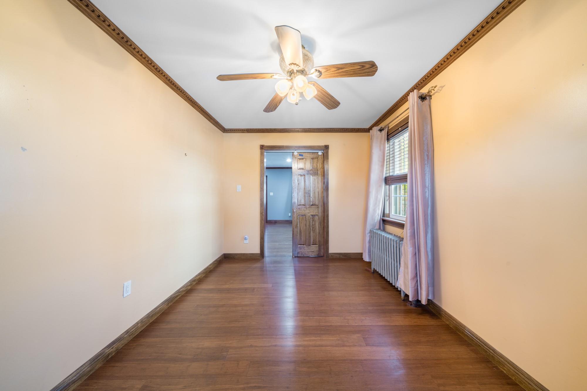 Single Family 230  Queens, NY 11411, MLS-850280-8