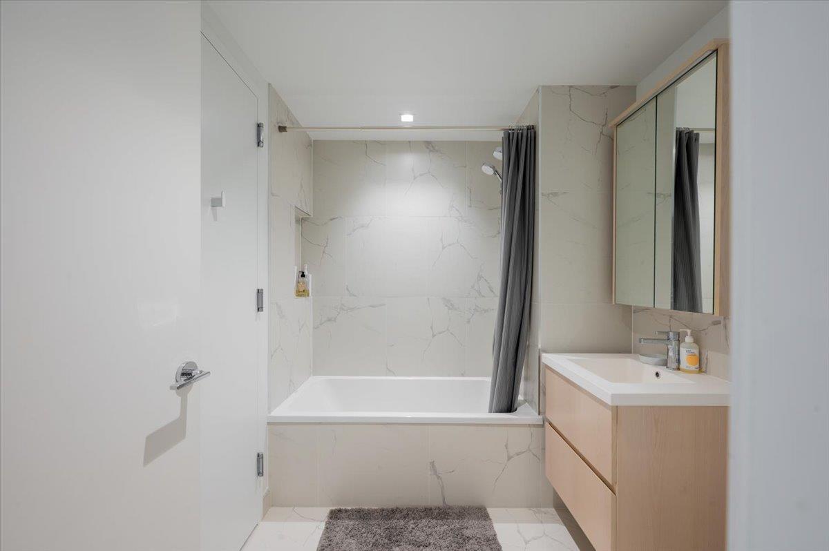 Condo Ocean  Brooklyn, NY 11226, MLS-850283-16