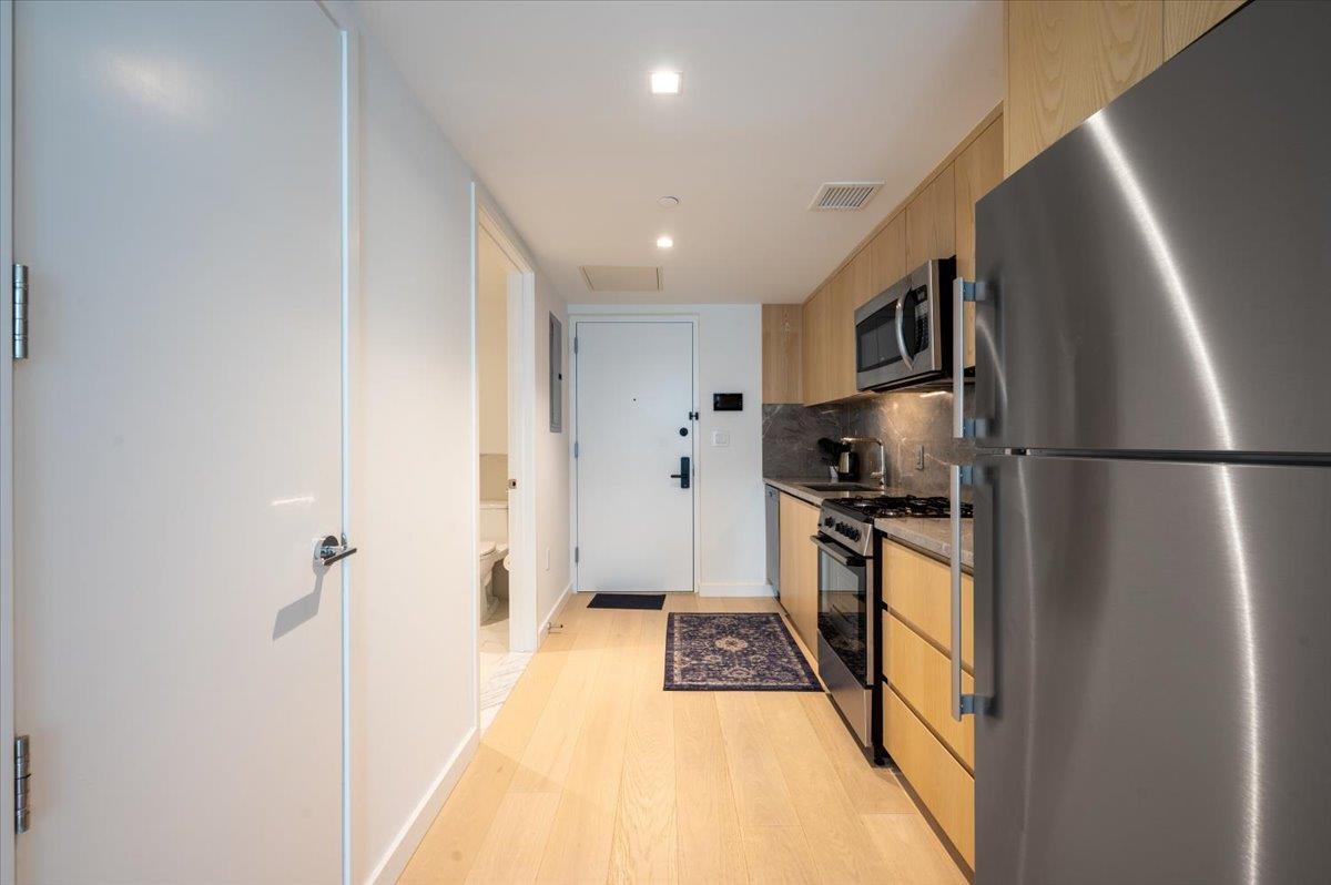 Condo Ocean  Brooklyn, NY 11226, MLS-850283-5