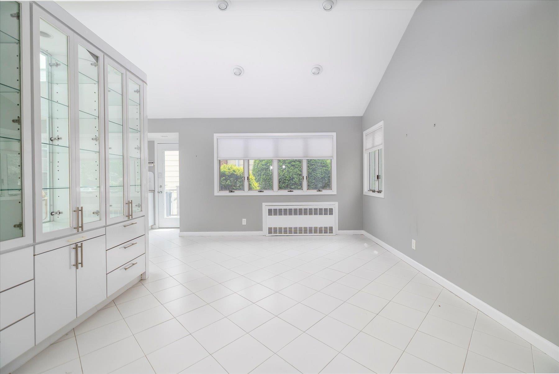 Single Family Union  Nassau County, NY 11557, MLS-850284-7