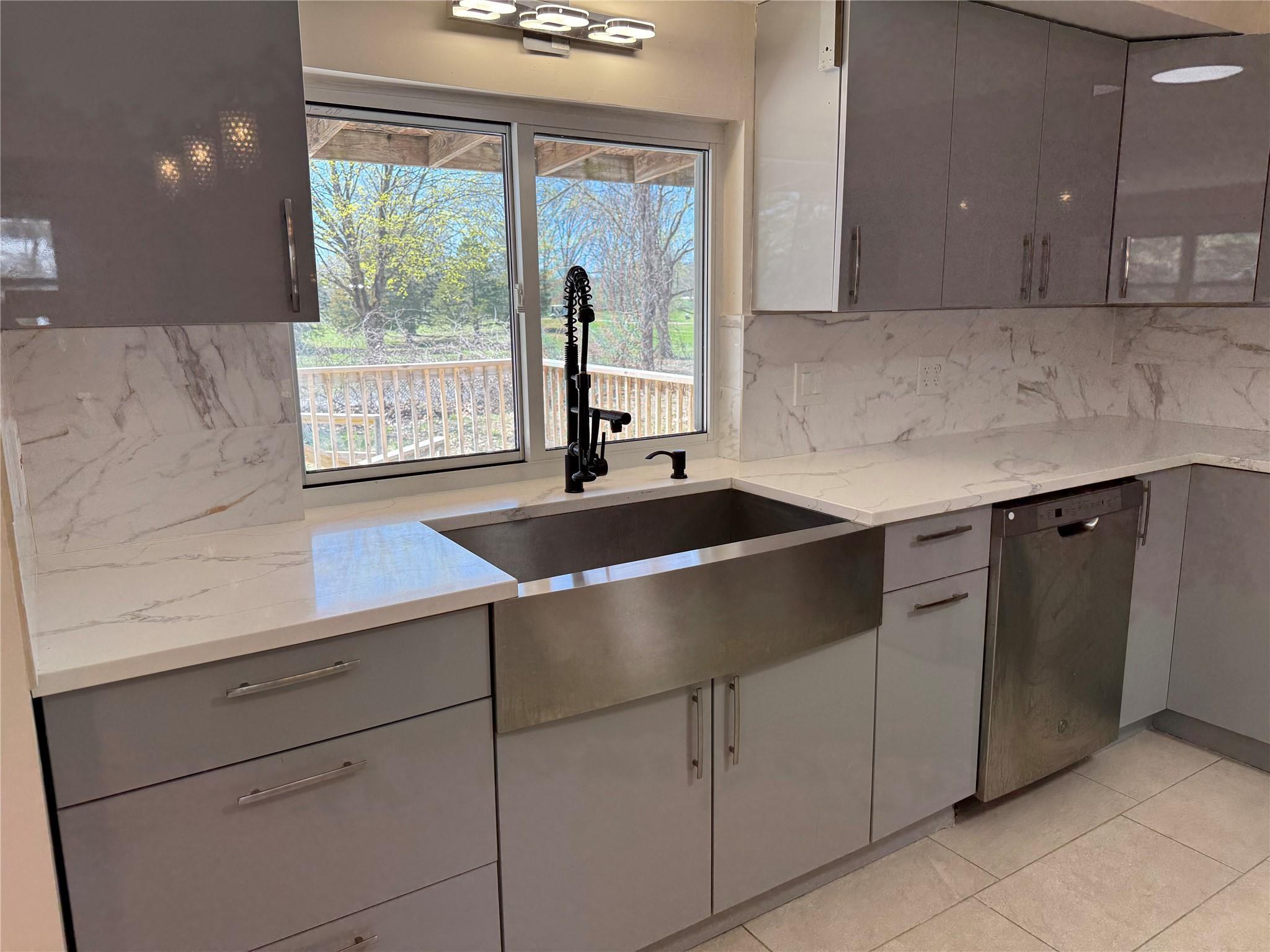 Single Family Steven  Dutchess County, NY 12603, MLS-850295-5
