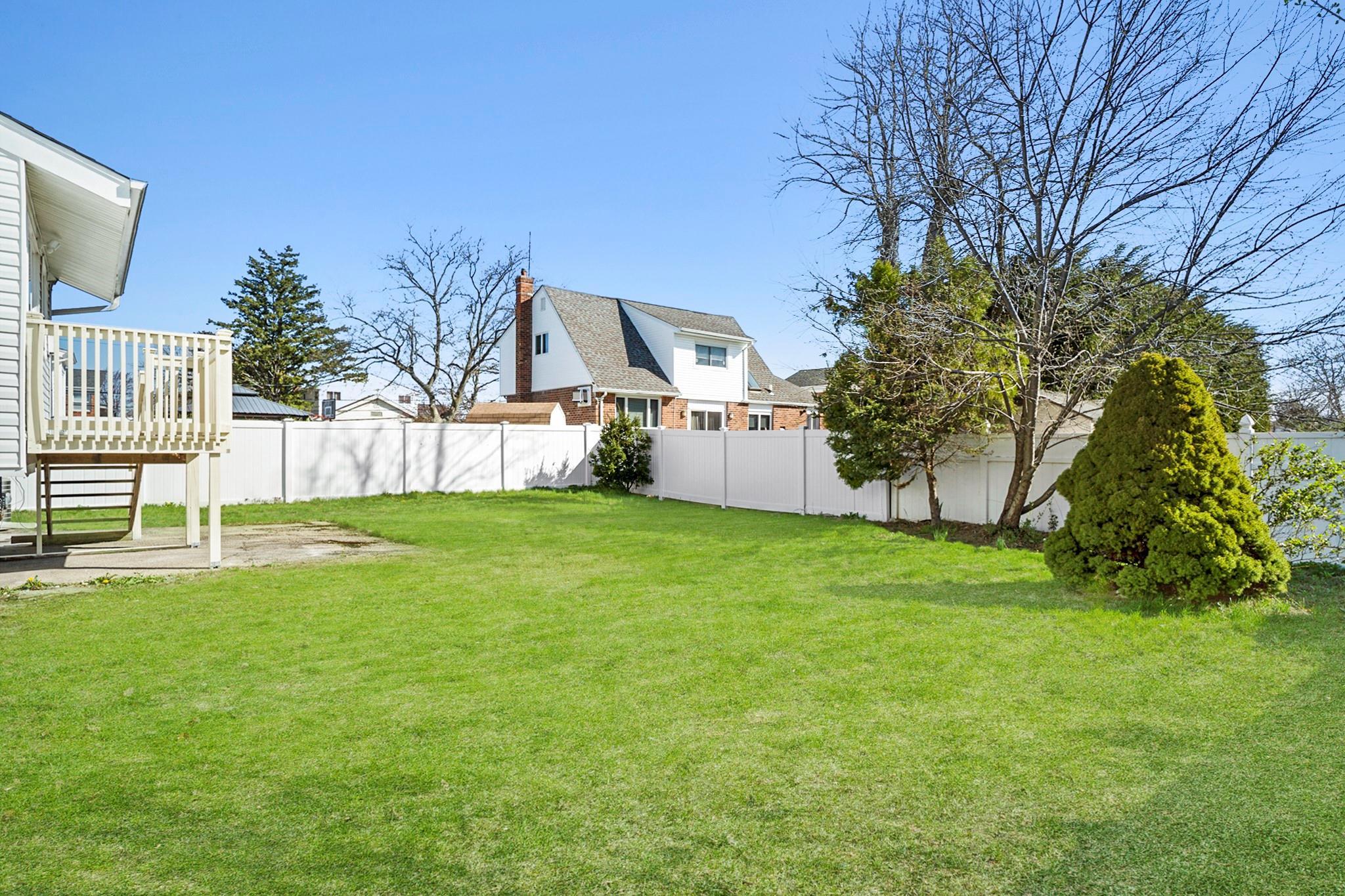 Single Family Byrd  Nassau County, NY 11510, MLS-850309-16