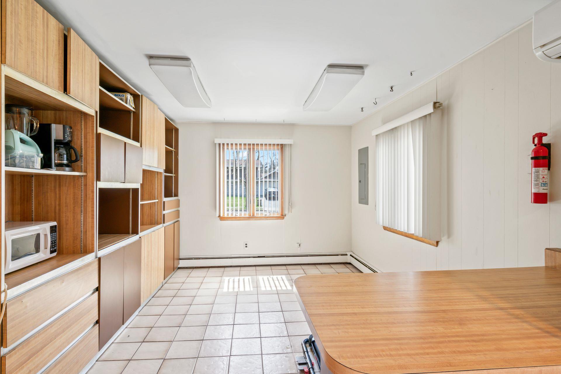 Single Family Shinbone  Suffolk County, NY 11725, MLS-850319-12