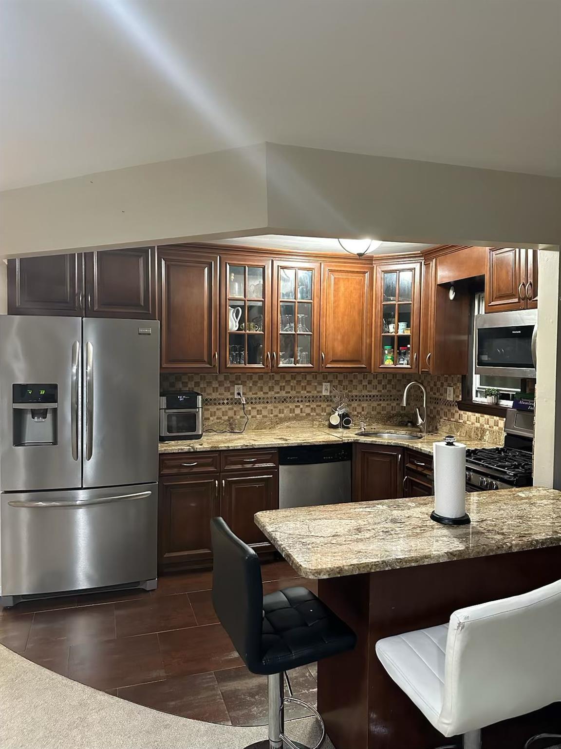 Single Family 220 St  Queens, NY 11413, MLS-850324-10
