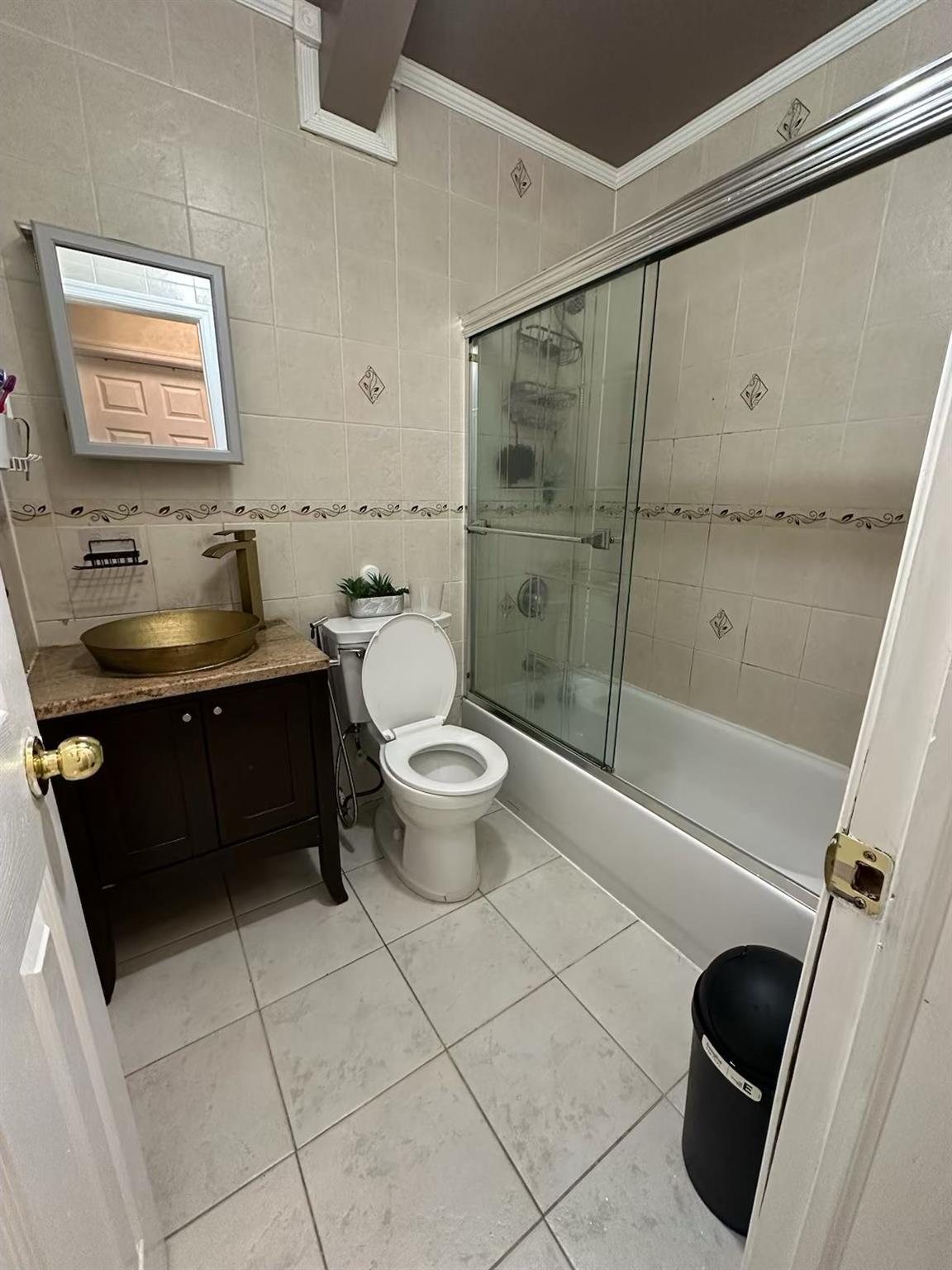 Single Family 220 St  Queens, NY 11413, MLS-850324-12
