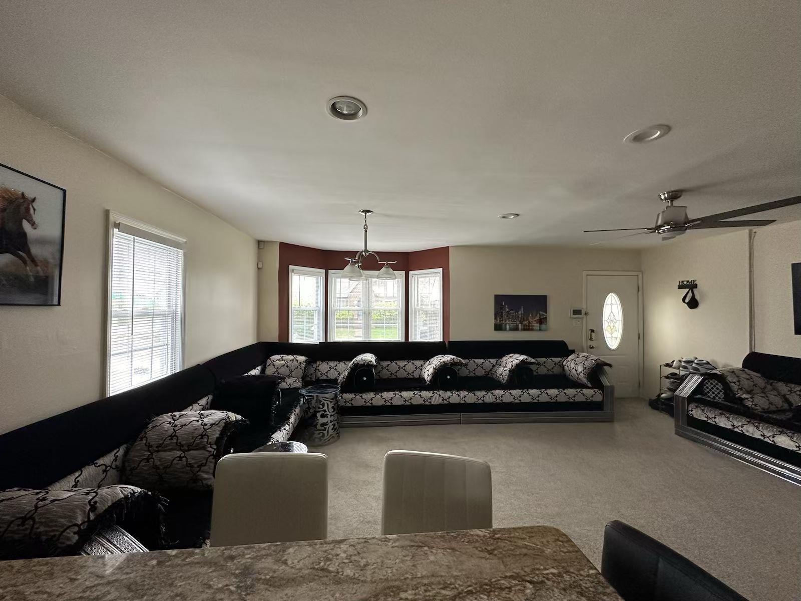 Single Family 220 St  Queens, NY 11413, MLS-850324-16