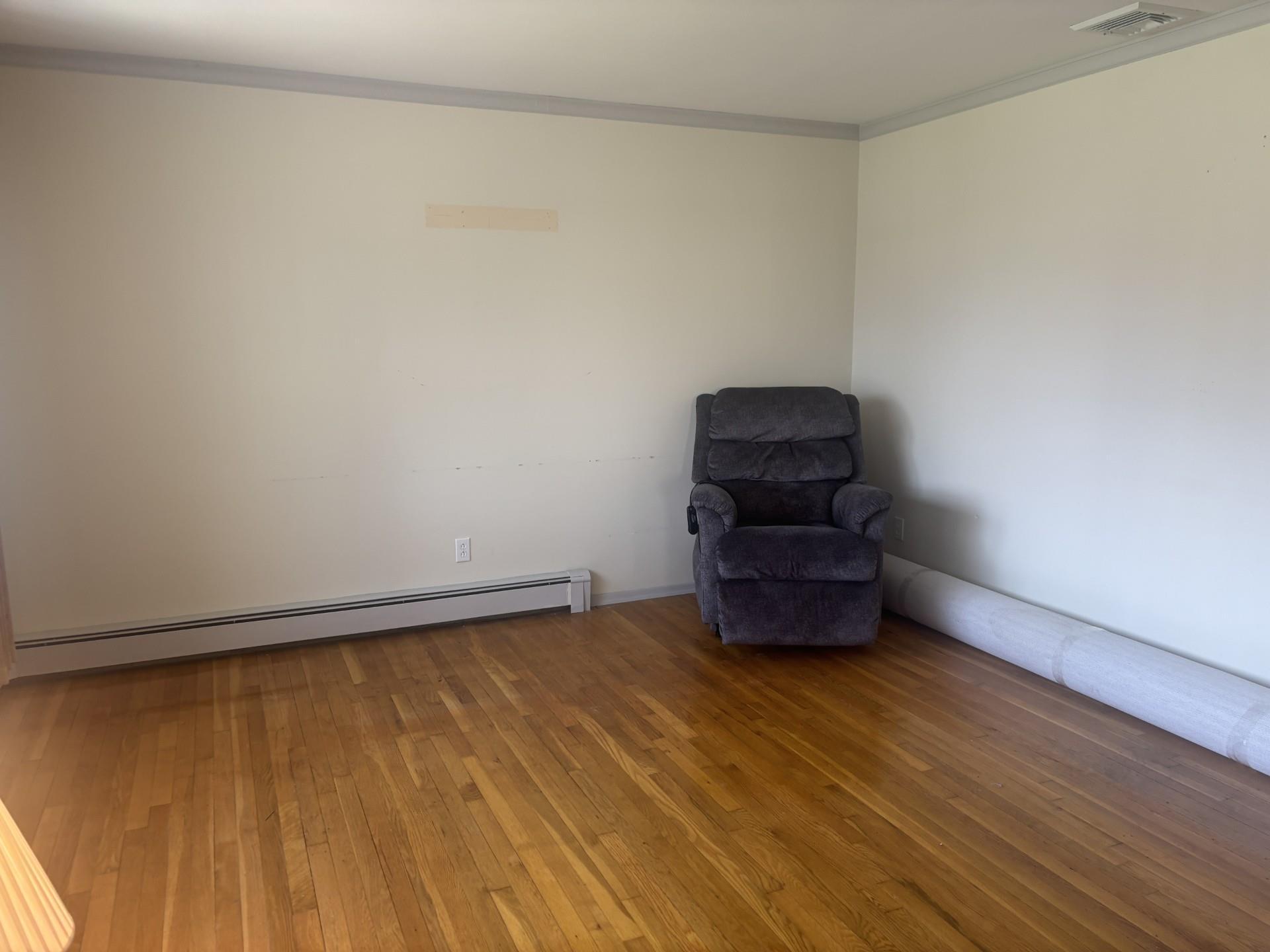 Single Family Hewitt  Suffolk County, NY 11934, MLS-850331-5
