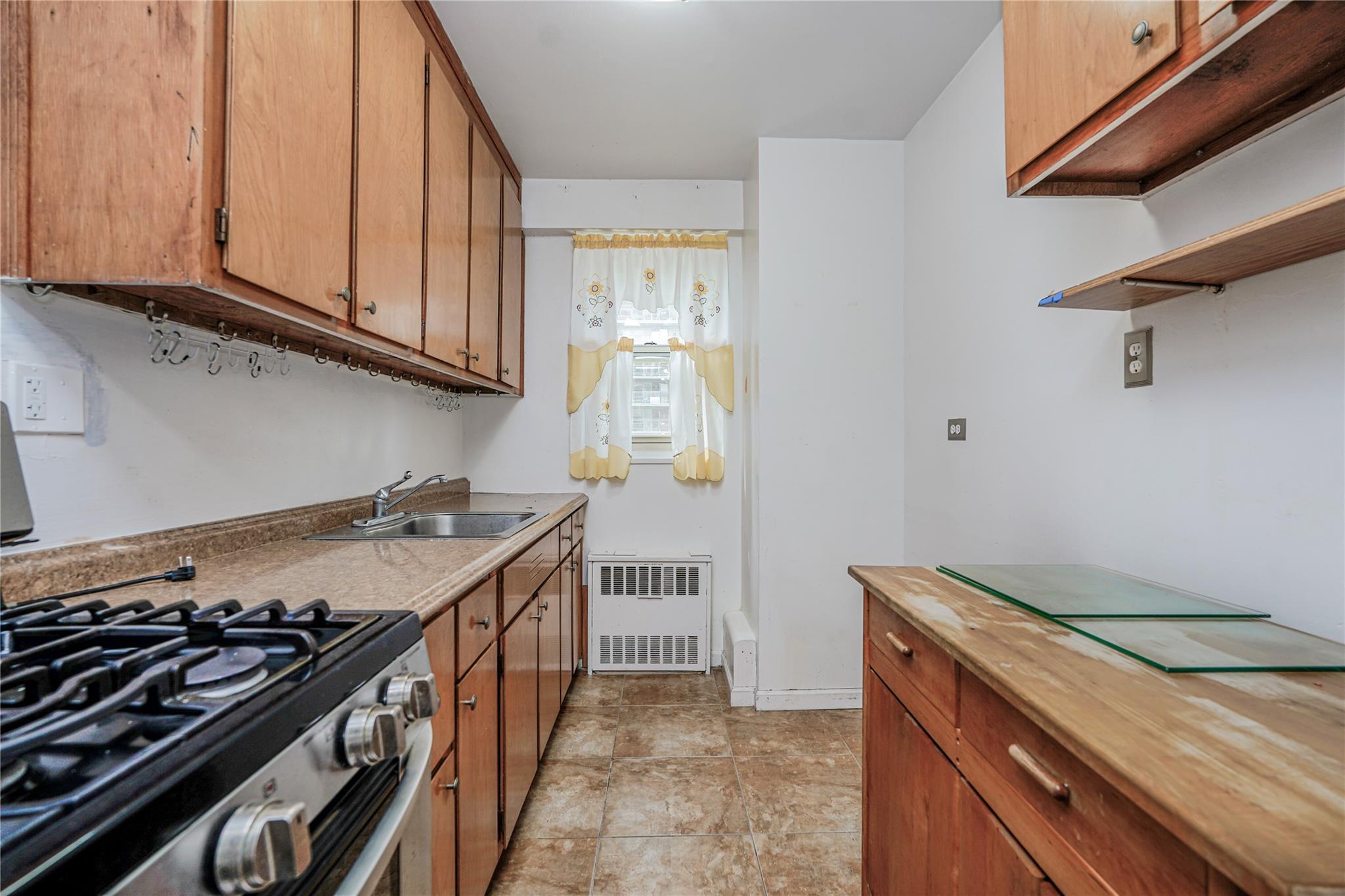 Coop West 5th  Brooklyn, NY 11224, MLS-850354-7