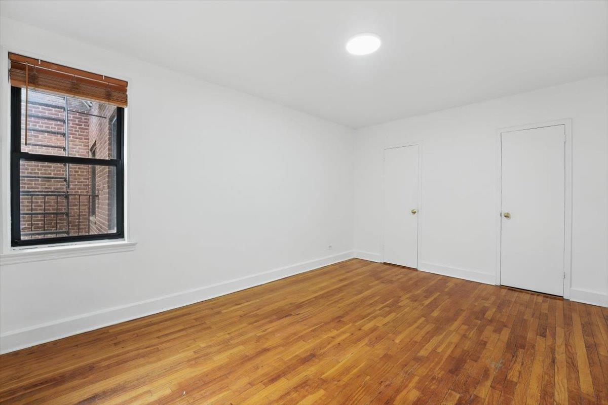Coop Greystone  Bronx, NY 10463, MLS-850356-18