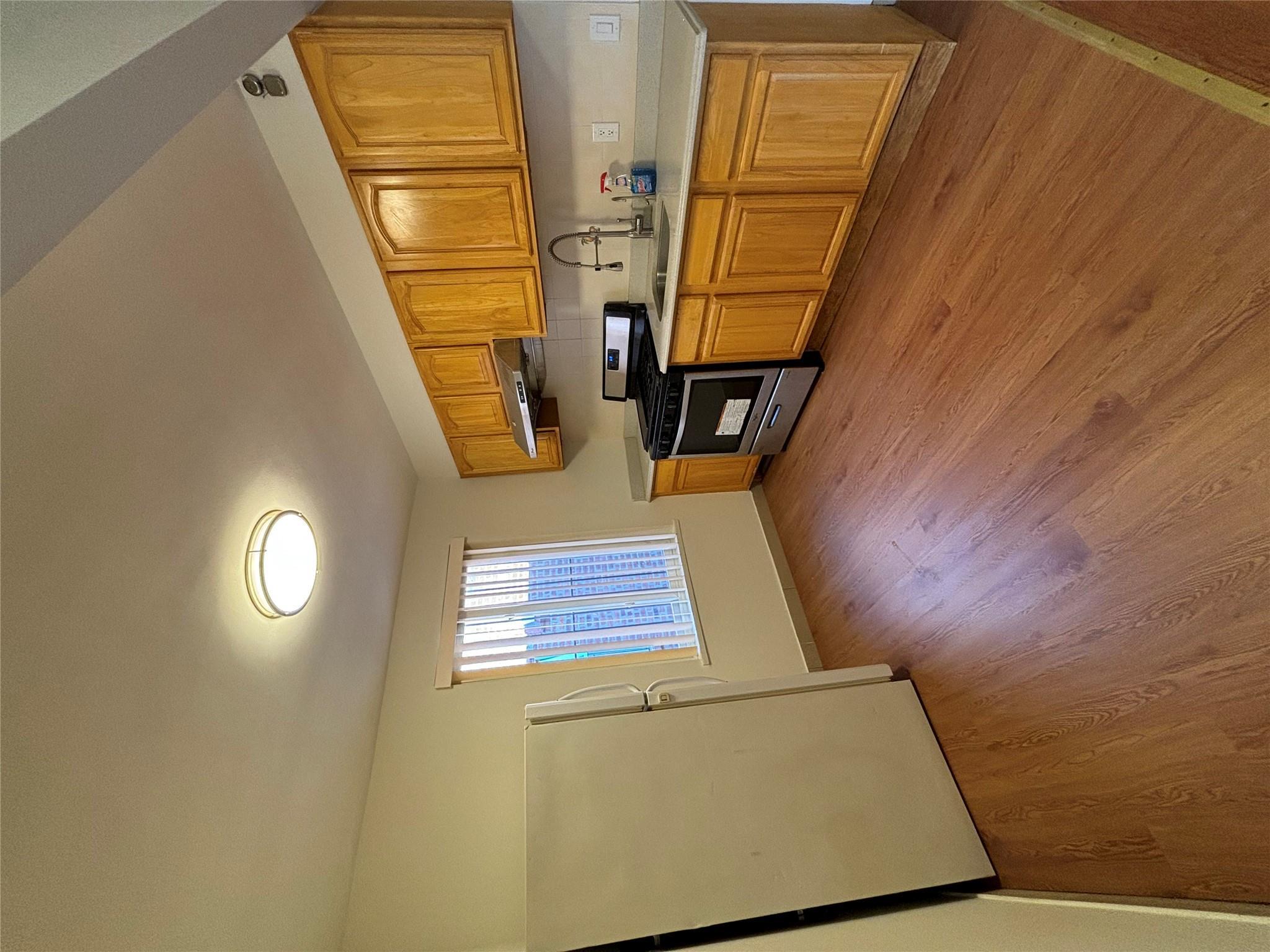 Single Family Ireland  Queens, NY 11373, MLS-850371-3