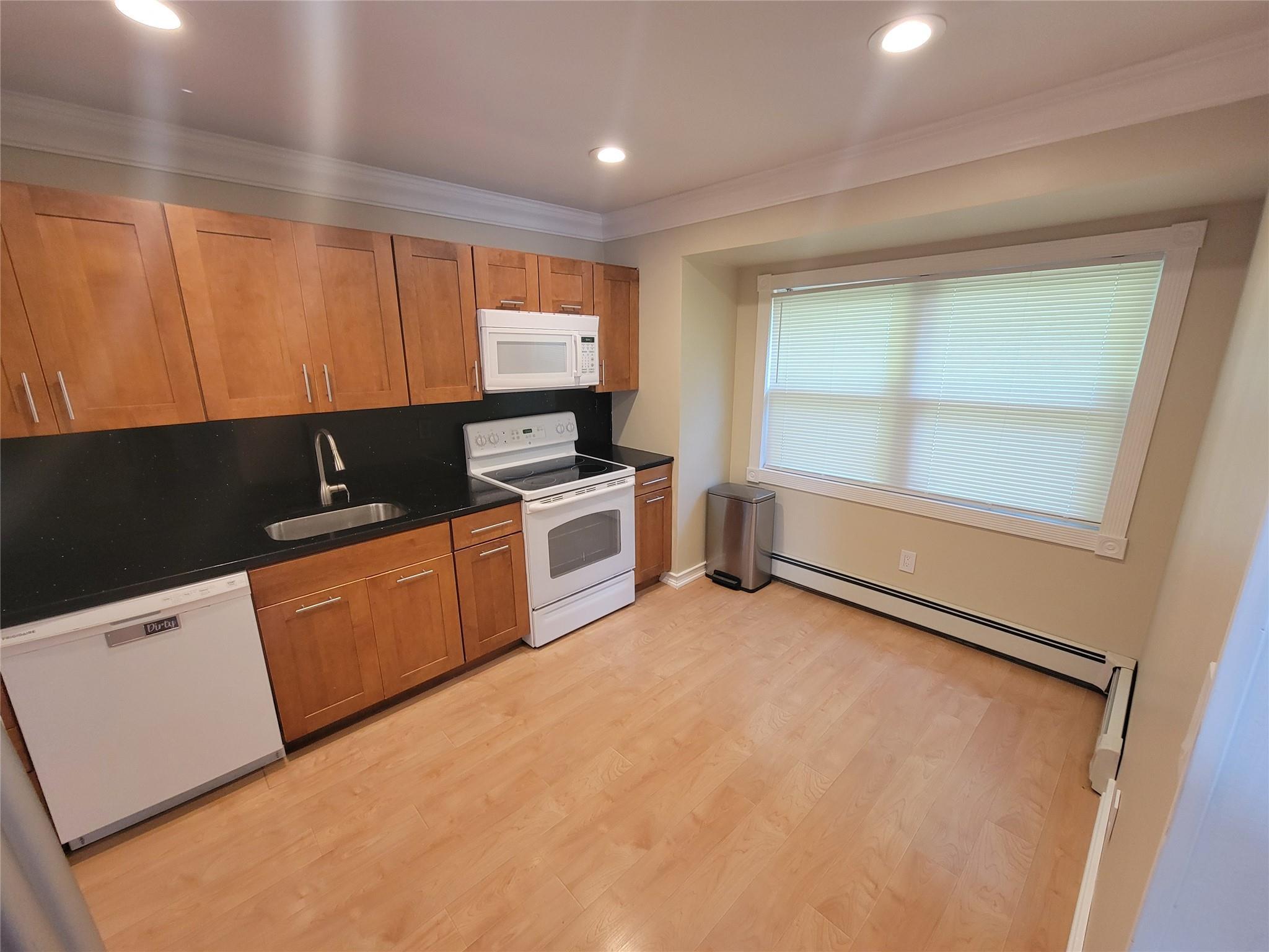 Single Family Forrest  Suffolk County, NY 11967, MLS-850384-6