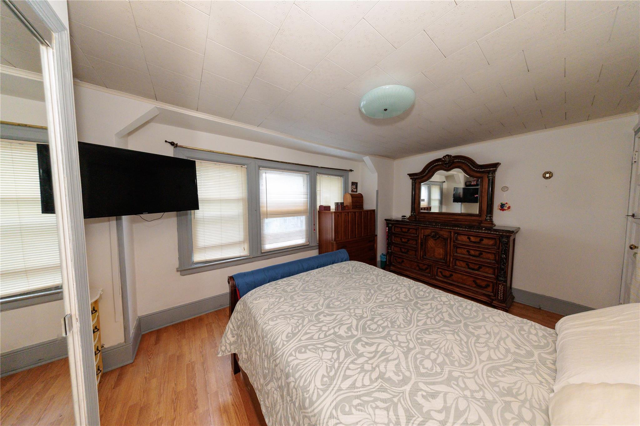 Single Family 80th  Queens, NY 11421, MLS-850388-19