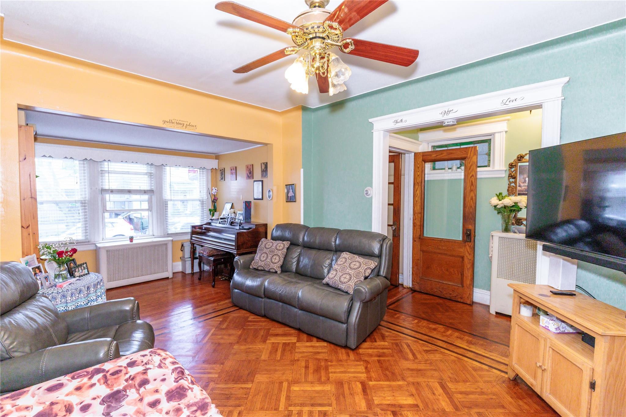 Single Family 80th  Queens, NY 11421, MLS-850388-3