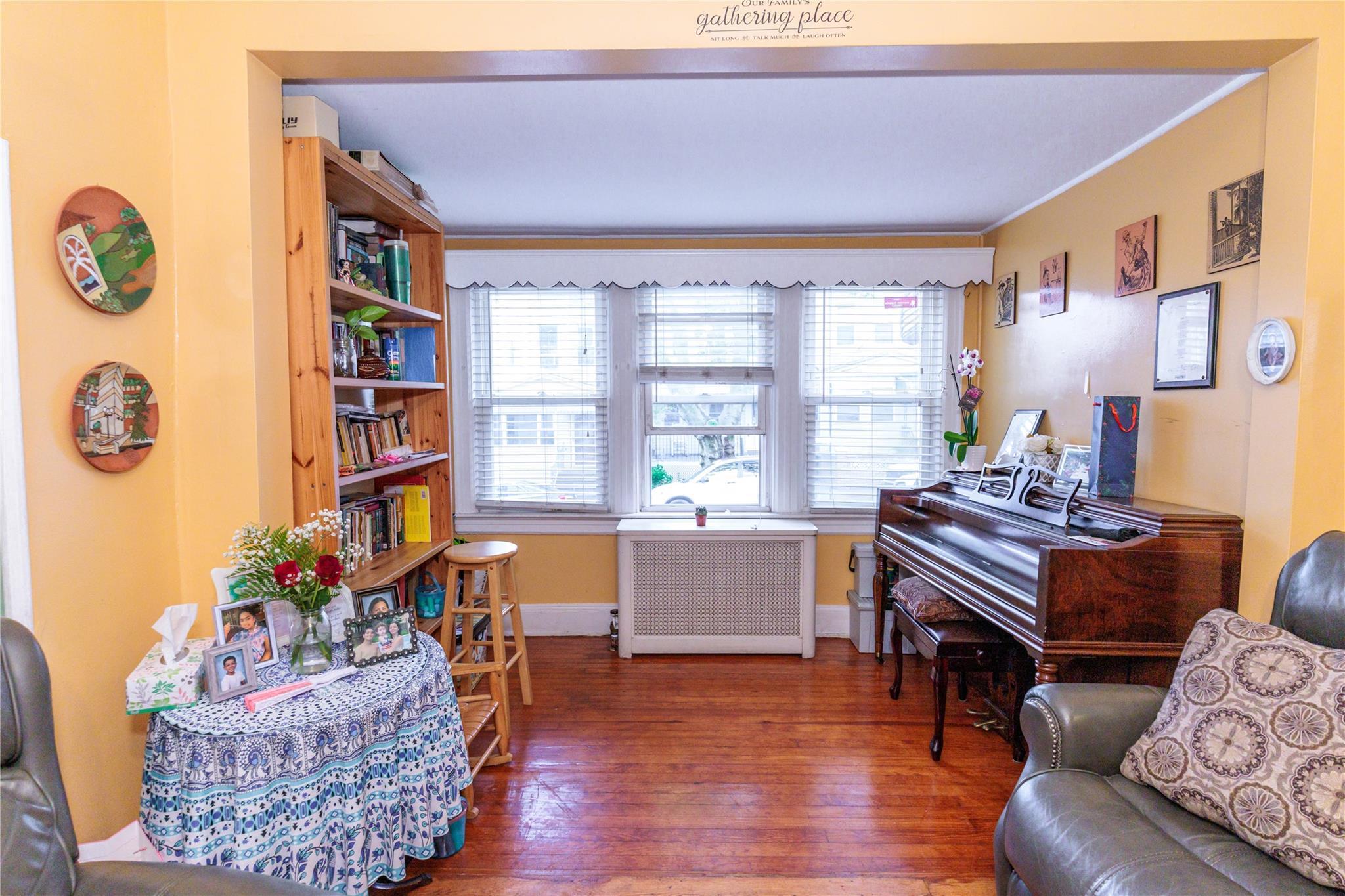 Single Family 80th  Queens, NY 11421, MLS-850388-7