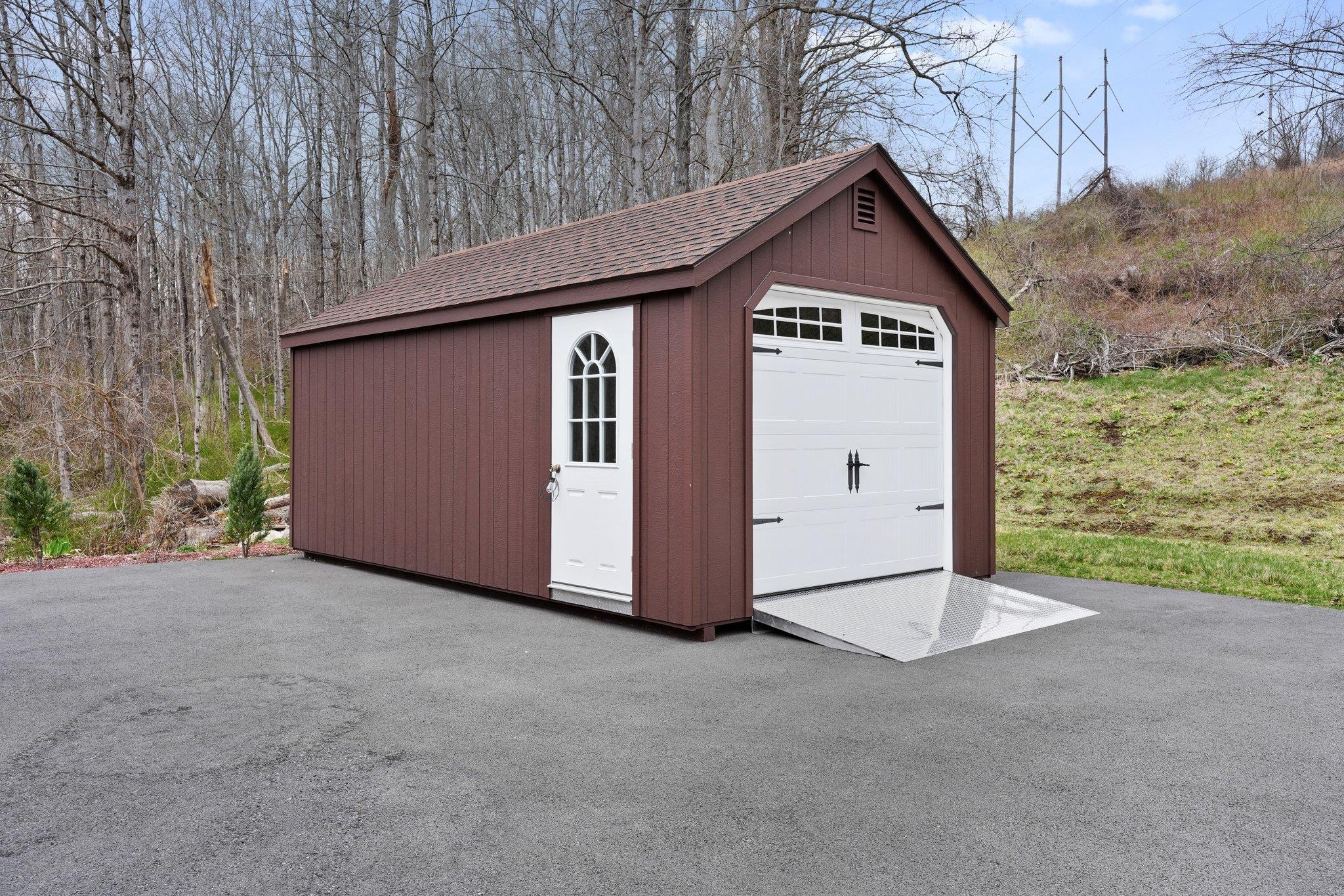 Single Family Wind  Dutchess County, NY 12564, MLS-850390-5