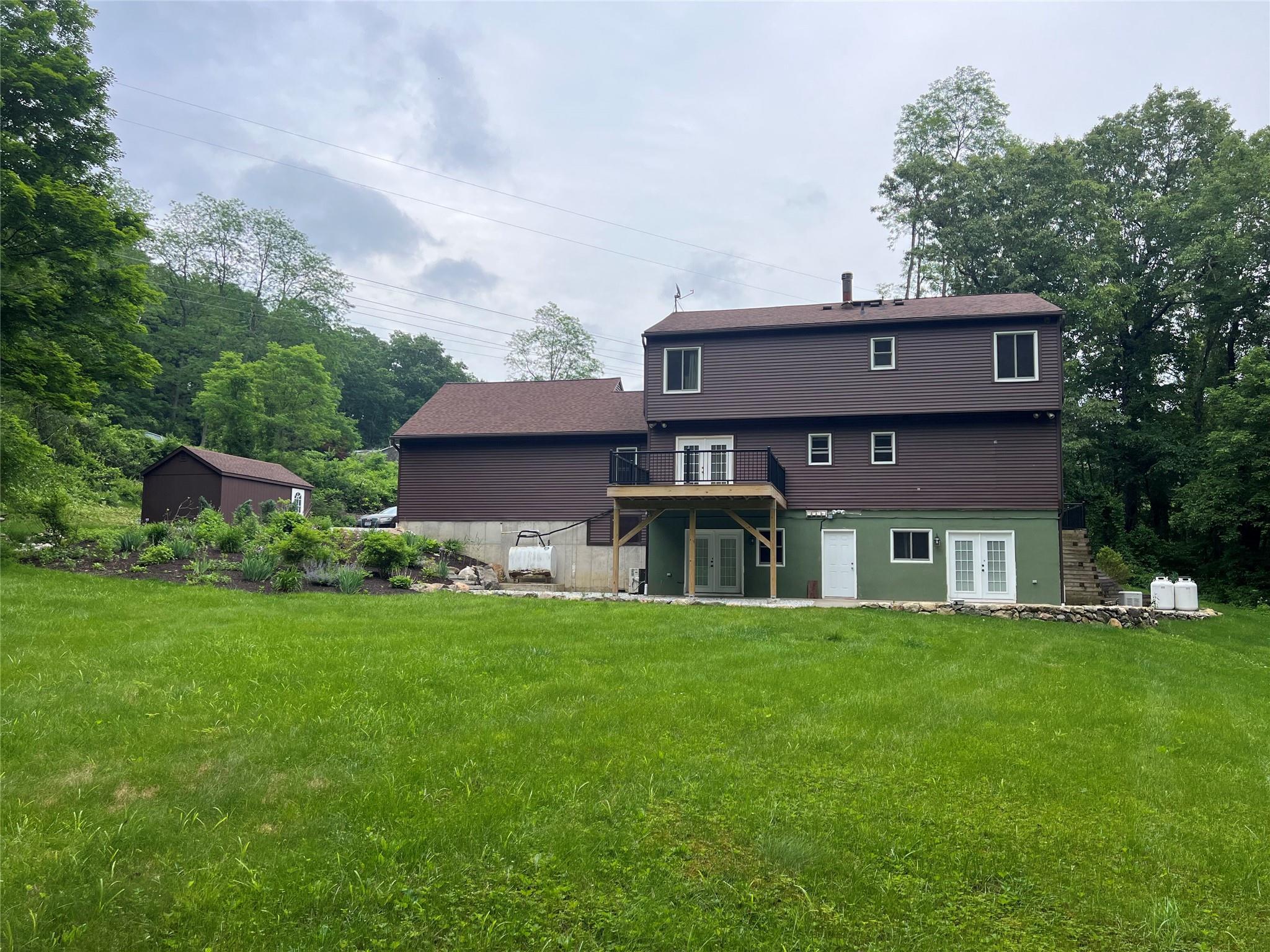 Single Family Wind  Dutchess County, NY 12564, MLS-850390-9