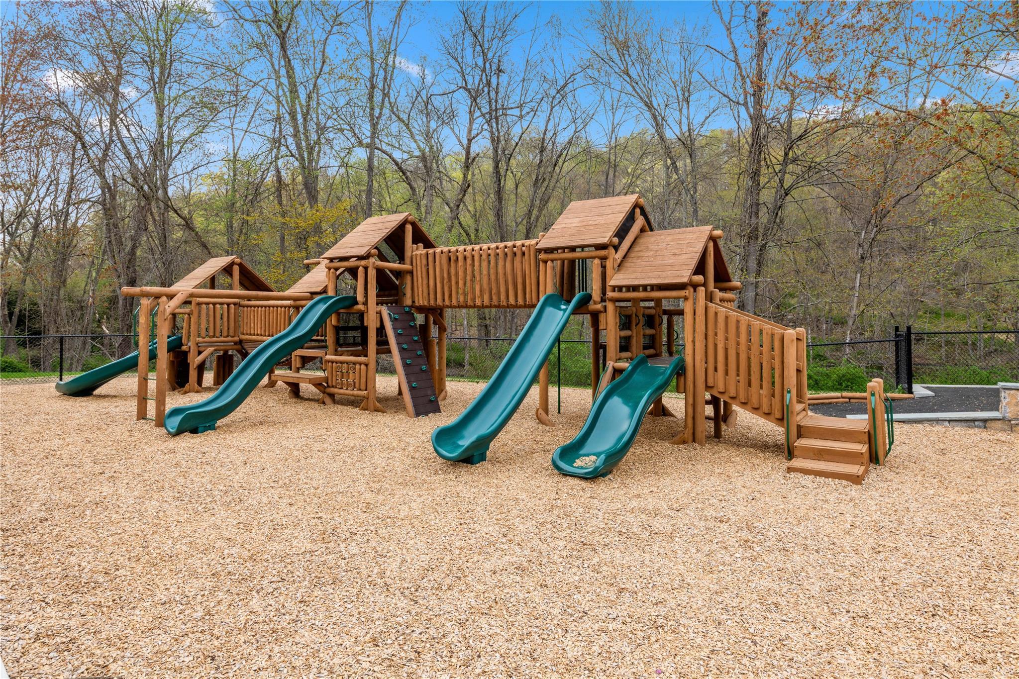 Single Family Briarwood  Westchester County, NY 10589, MLS-850392-31
