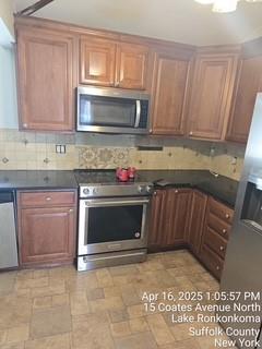 Single Family Coates Ave  Suffolk County, NY 11779, MLS-850407-3