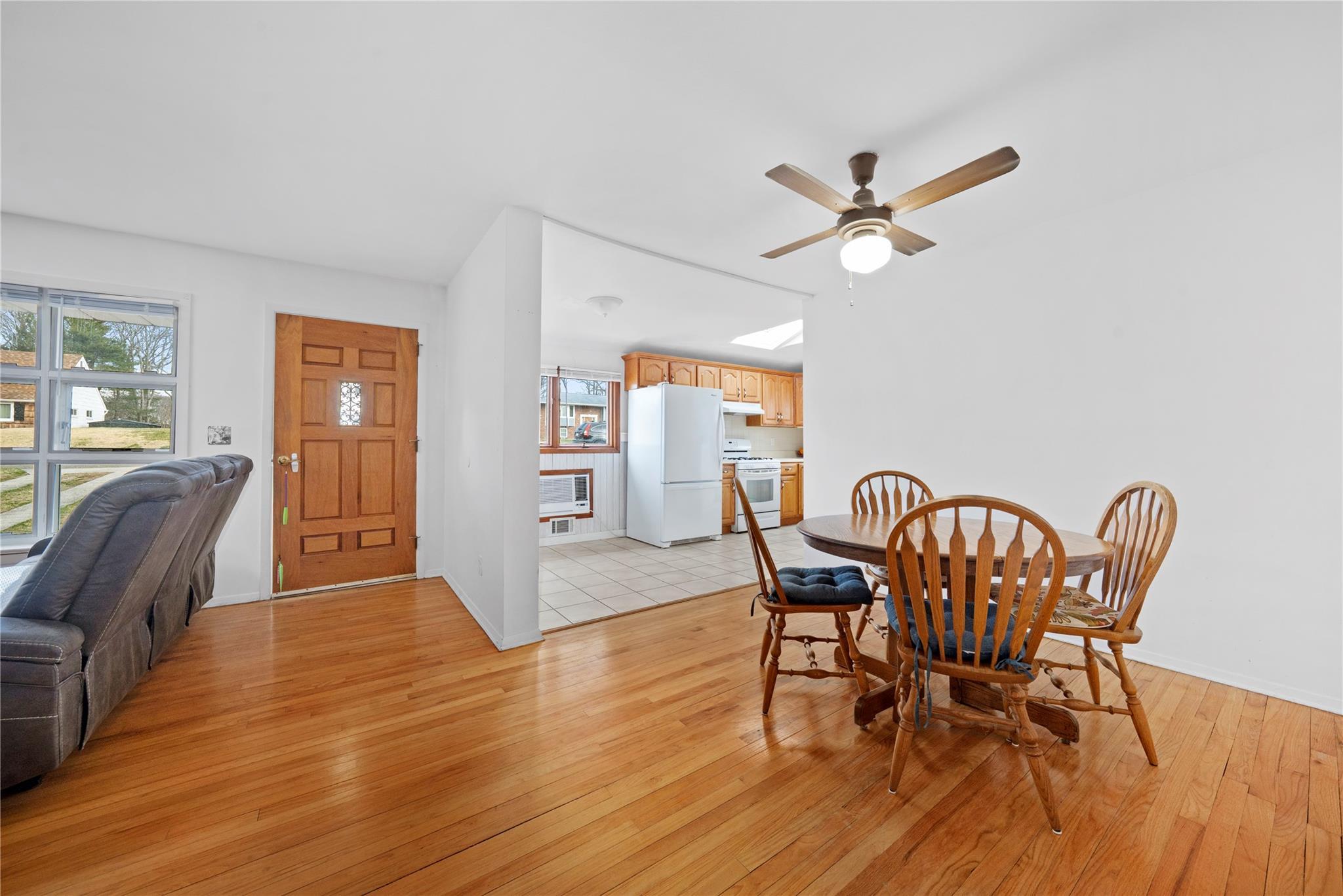 Single Family Eagle  Suffolk County, NY 11788, MLS-850421-2