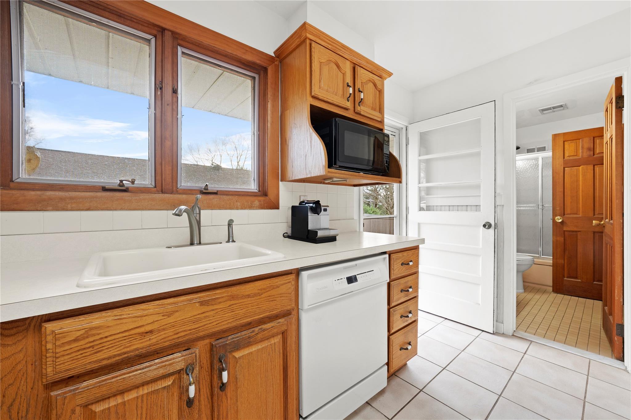 Single Family Eagle  Suffolk County, NY 11788, MLS-850421-7