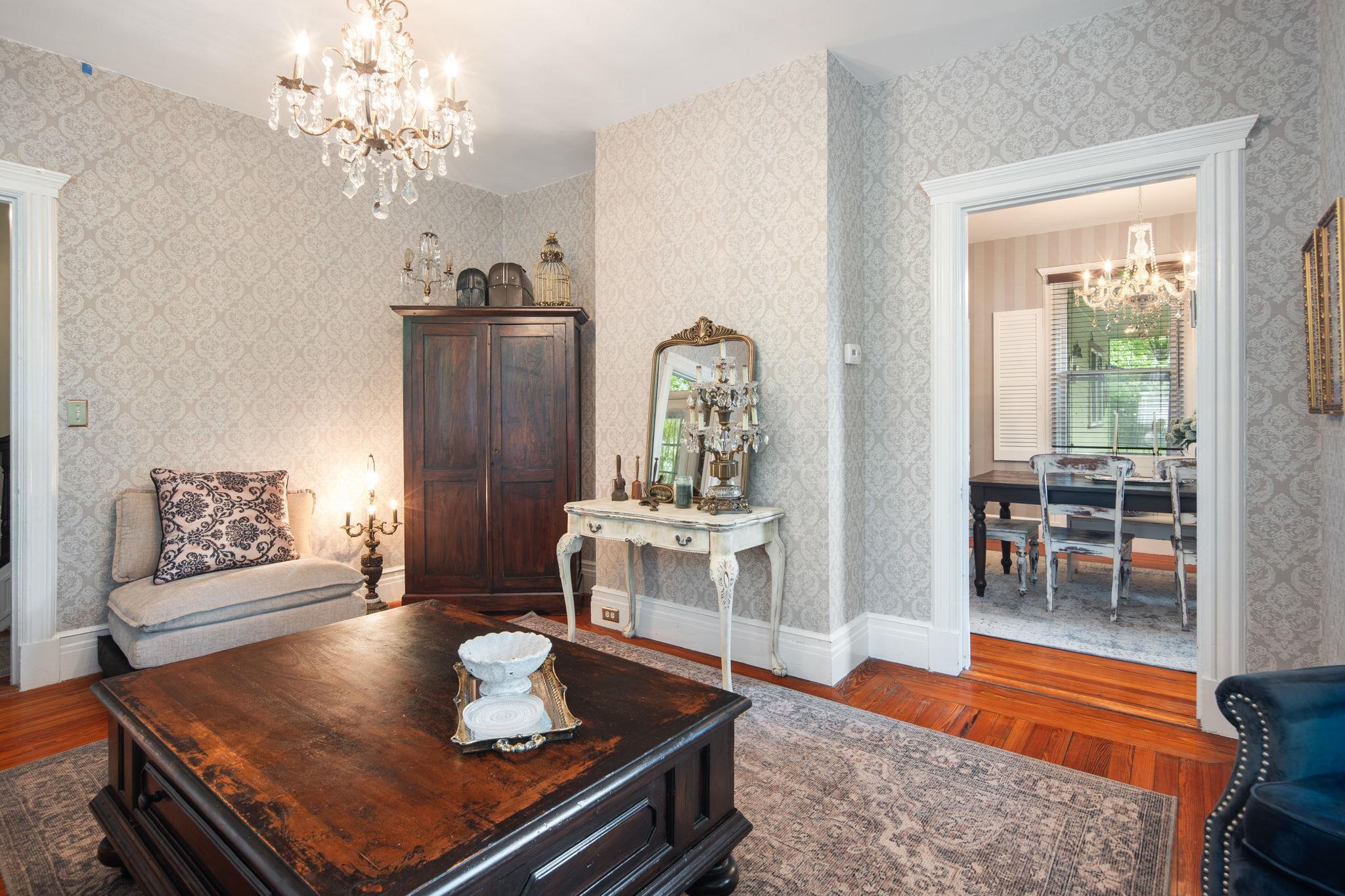Single Family Brookville  Westchester County, NY 10562, MLS-850423-8