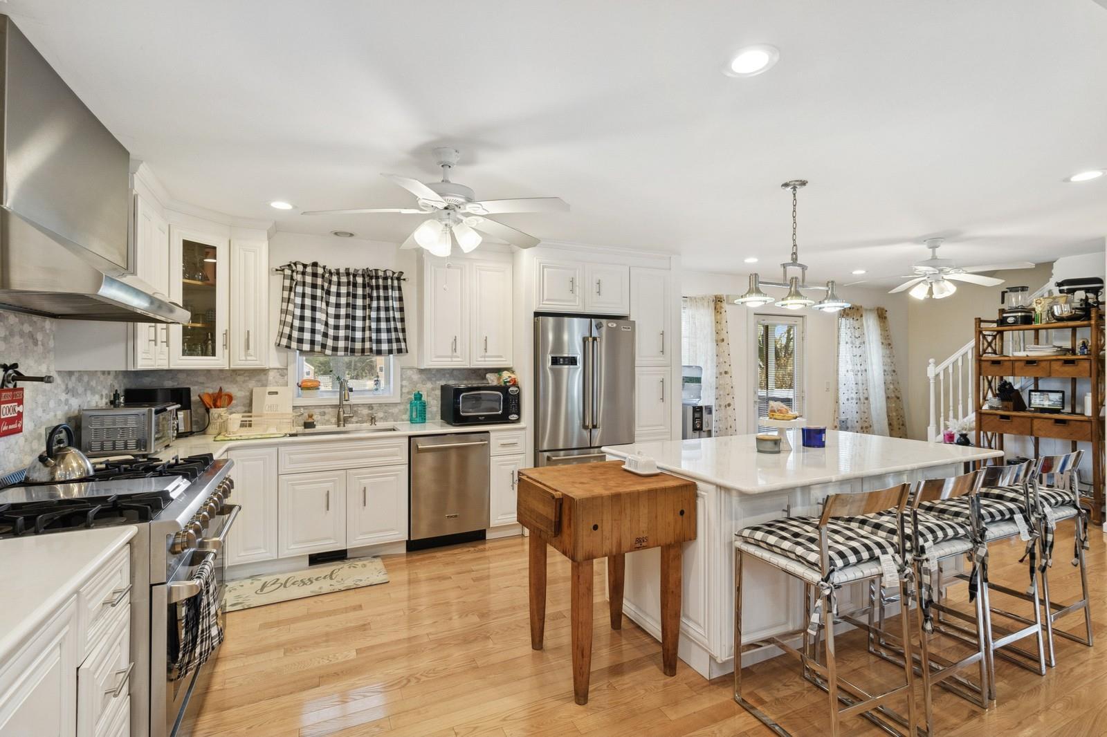 Single Family Norris Ln  Suffolk County, NY 11932, MLS-850424-12