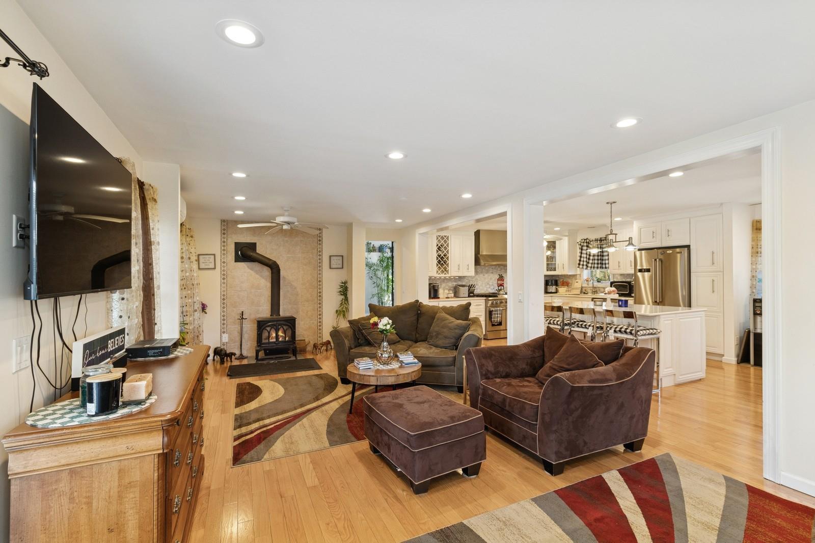 Single Family Norris Ln  Suffolk County, NY 11932, MLS-850424-18