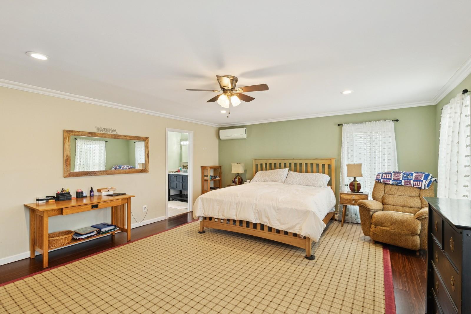 Single Family Norris Ln  Suffolk County, NY 11932, MLS-850424-21