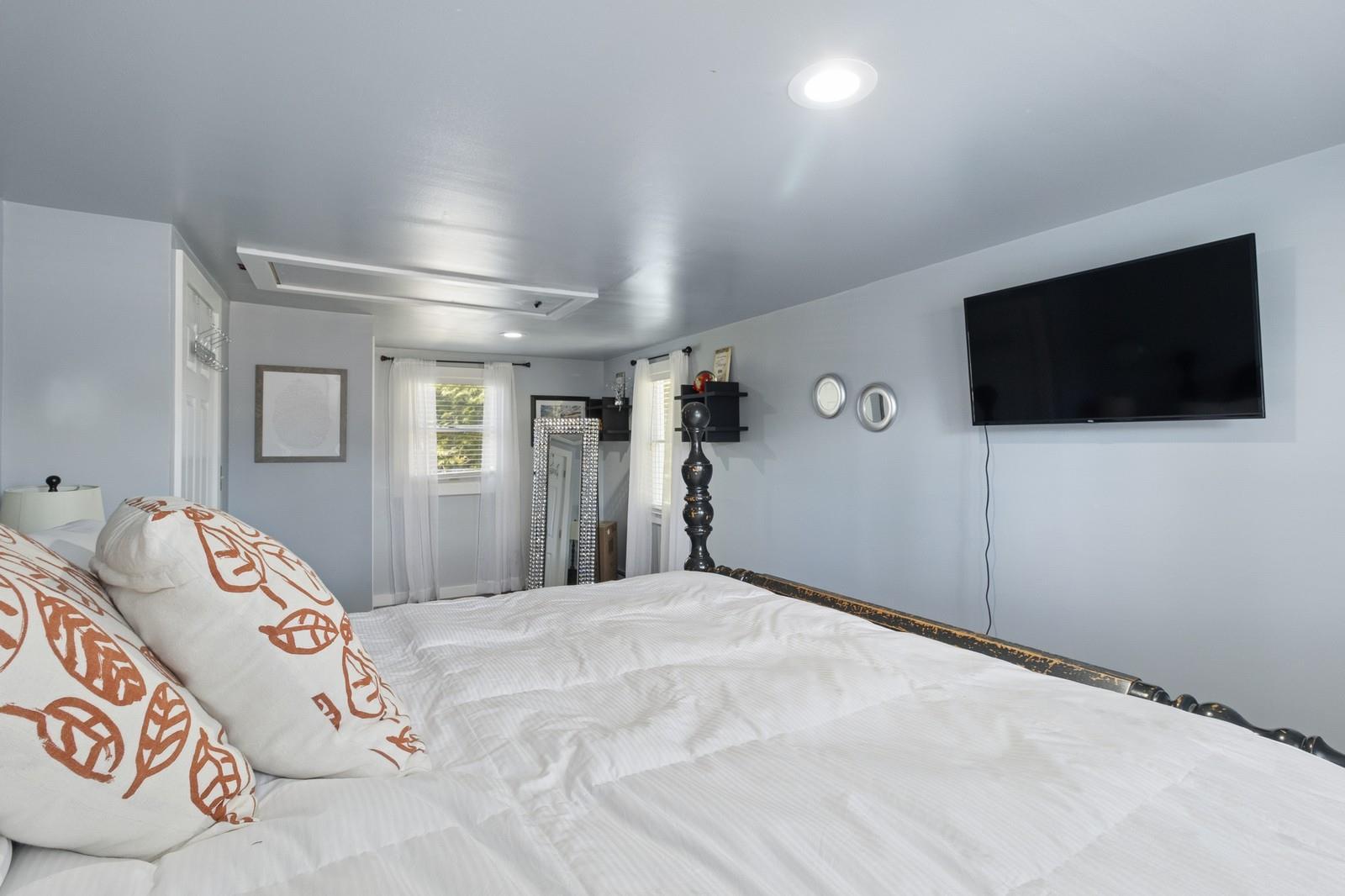 Single Family Norris Ln  Suffolk County, NY 11932, MLS-850424-26