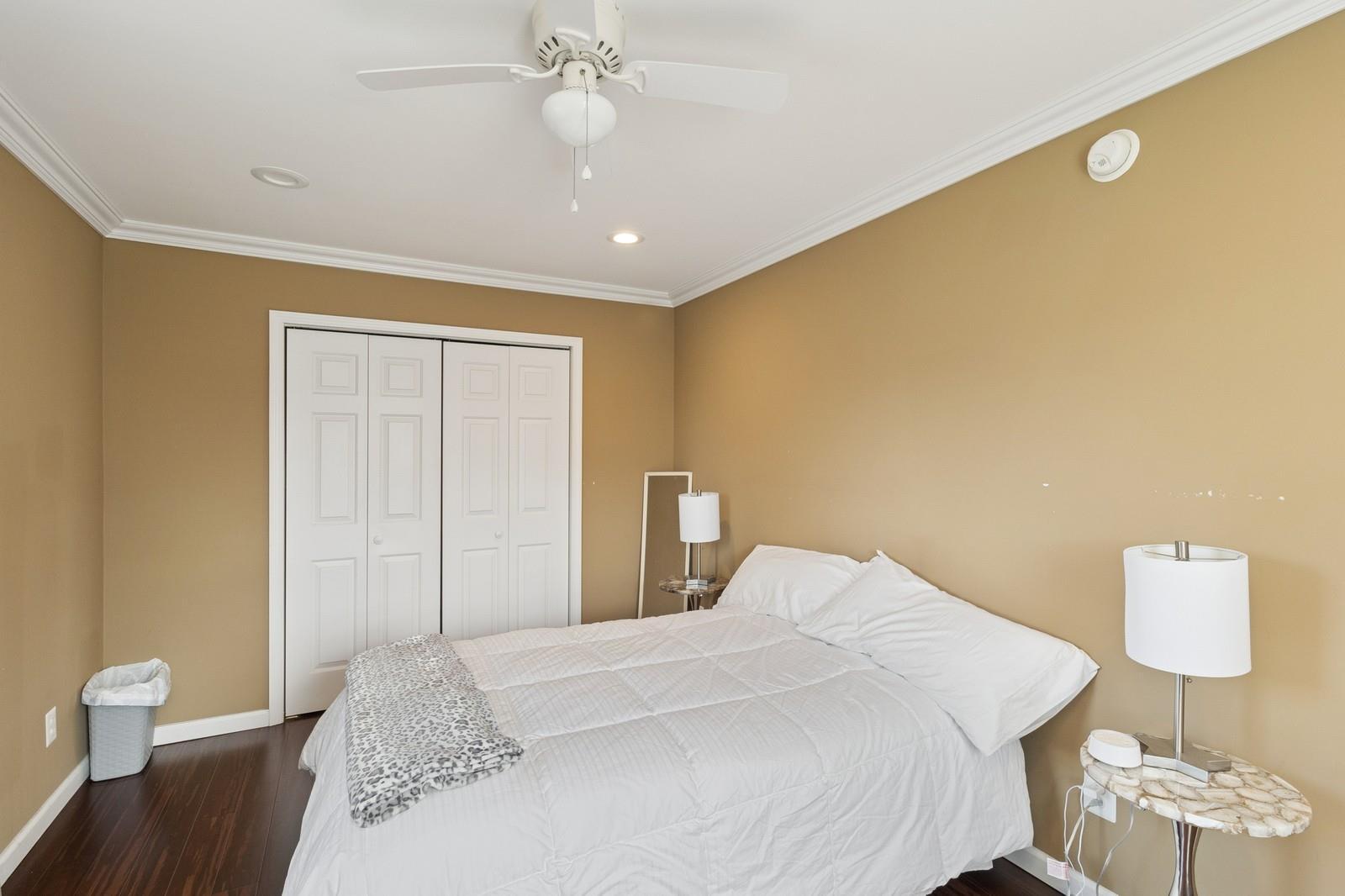 Single Family Norris Ln  Suffolk County, NY 11932, MLS-850424-28