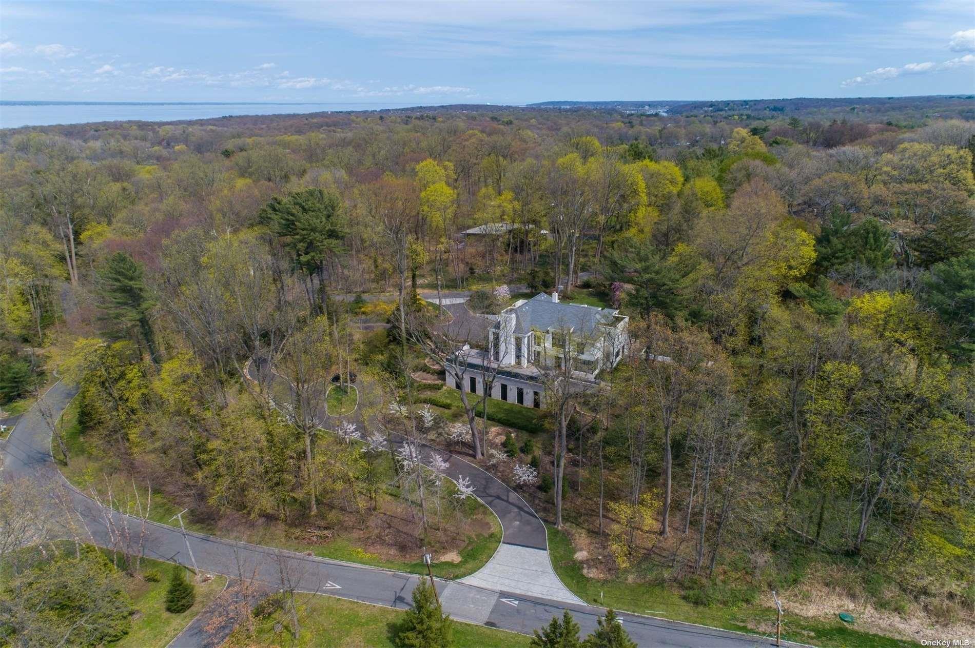 Single Family Frost Creek Dr  Nassau County, NY 11560, MLS-850434-3