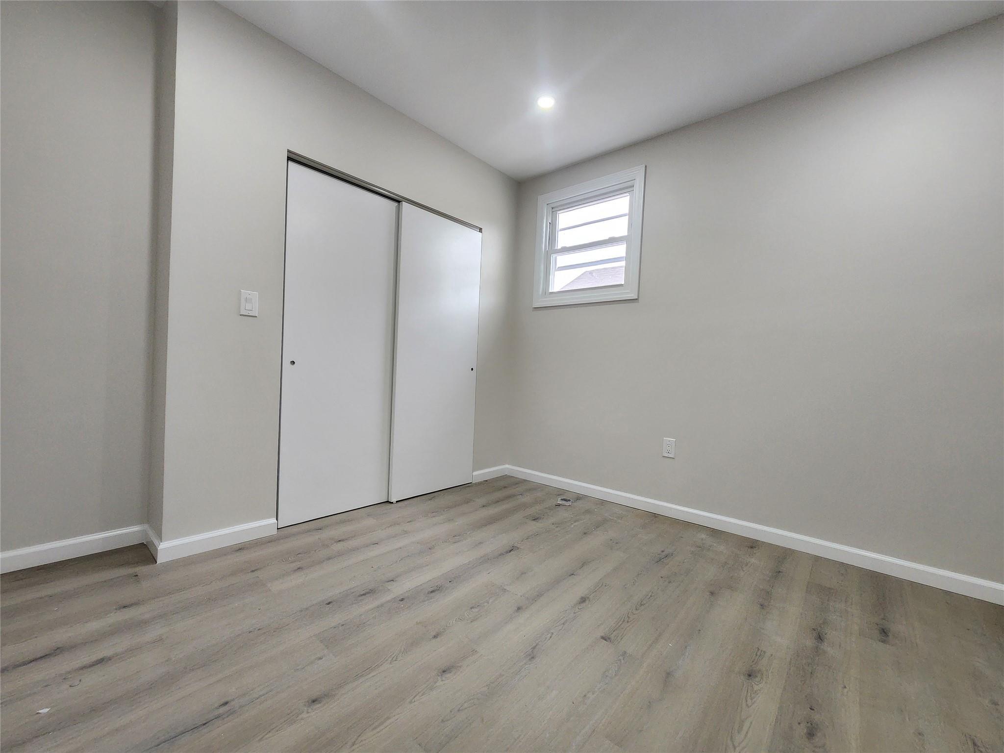 Single Family Wayne Street  Staten Island, NY 10310, MLS-850437-24