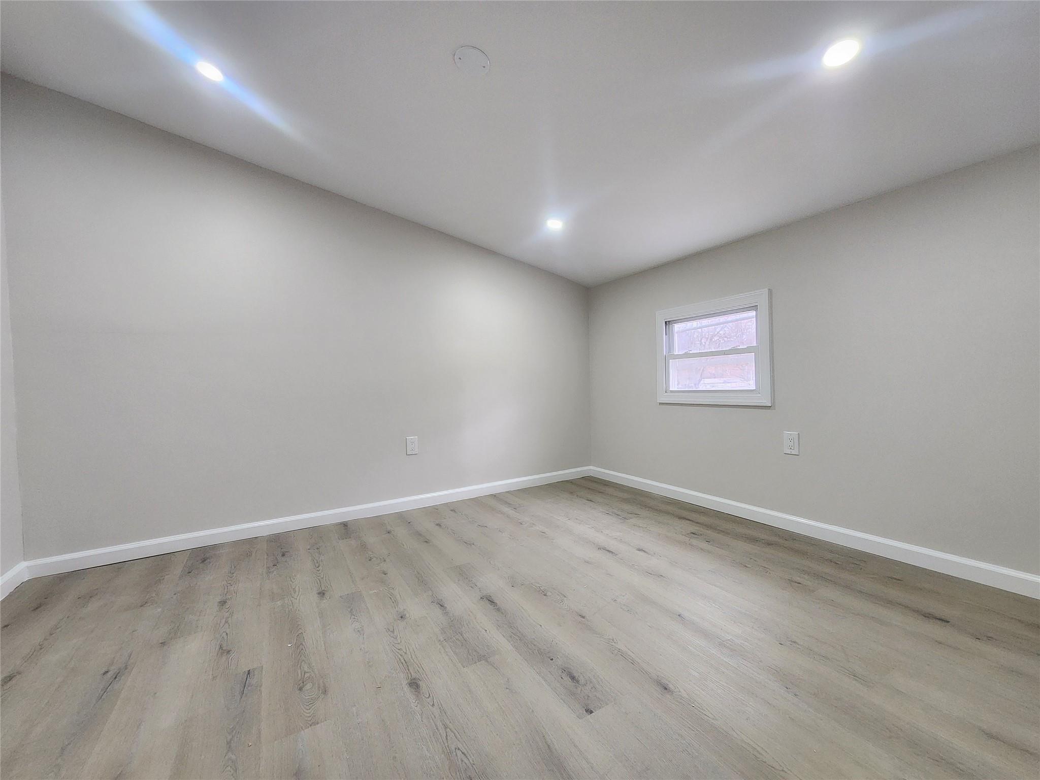 Single Family Wayne Street  Staten Island, NY 10310, MLS-850437-29