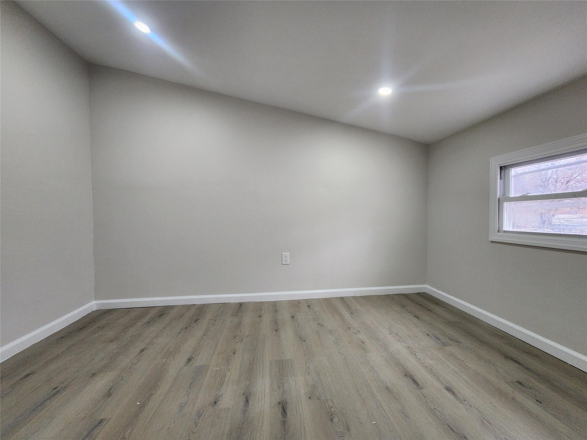 Single Family Wayne Street  Staten Island, NY 10310, MLS-850437-30