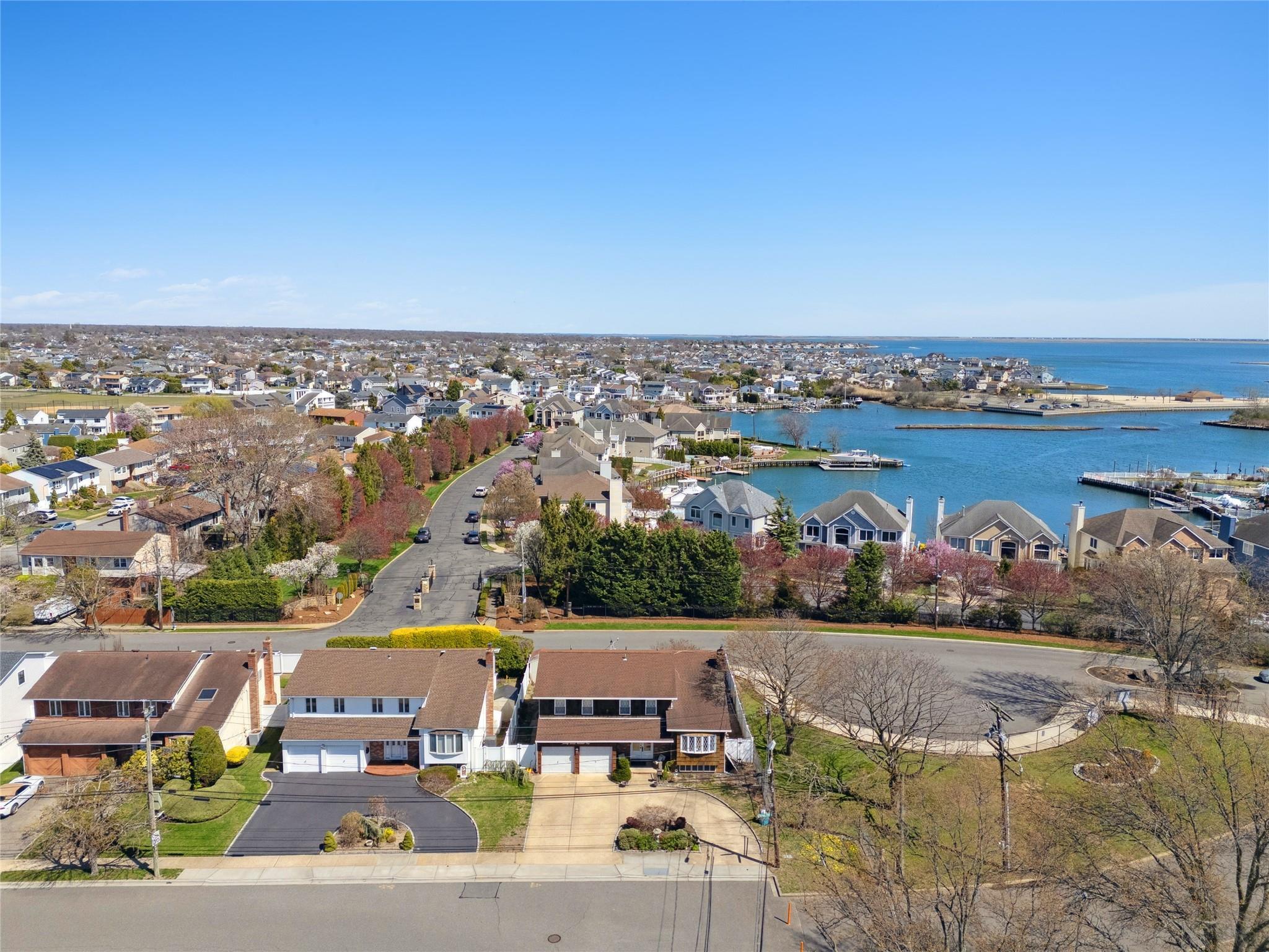 Single Family S Seamans Neck  Nassau County, NY 11783, MLS-850441-29