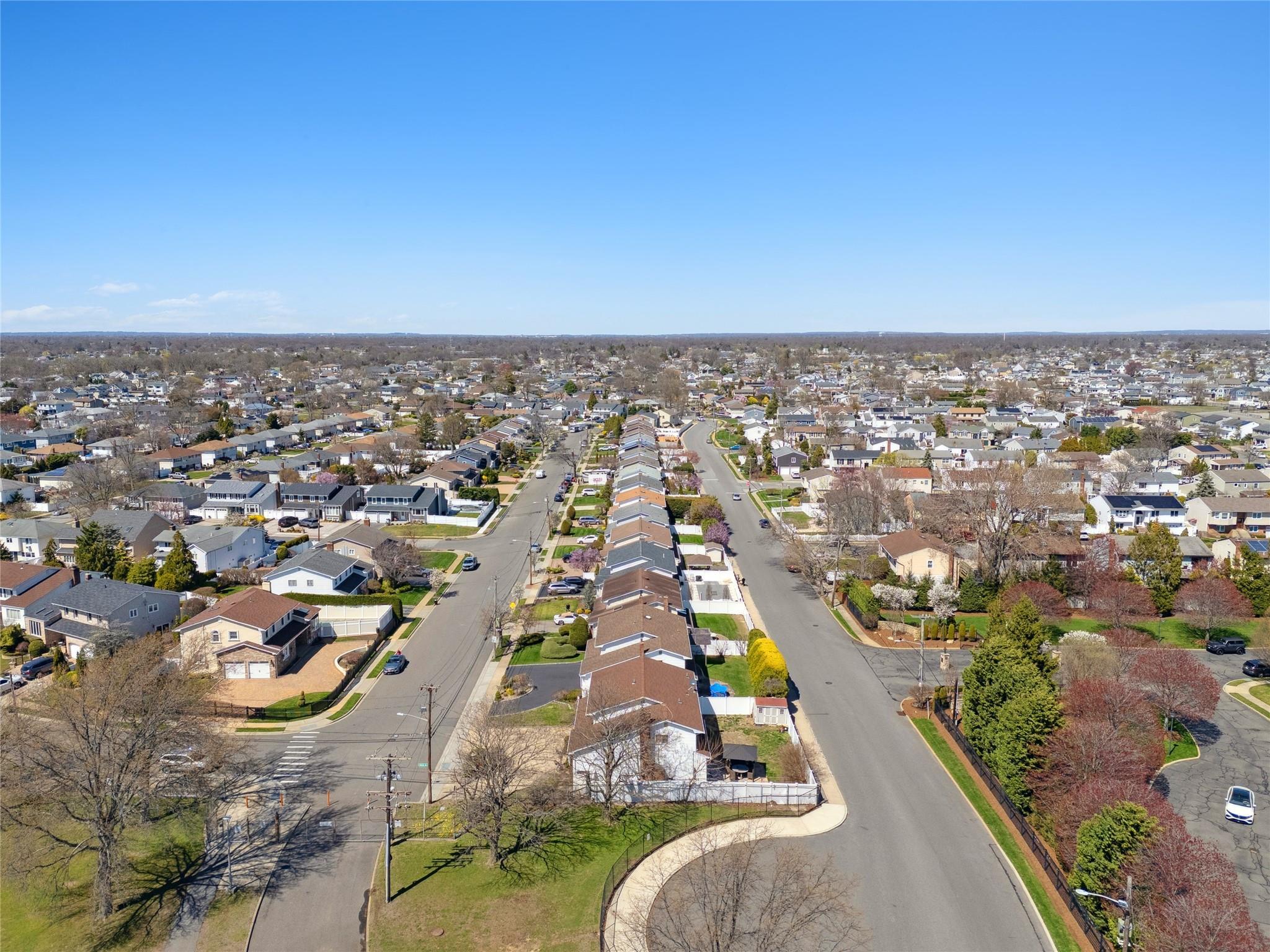 Single Family S Seamans Neck  Nassau County, NY 11783, MLS-850441-30