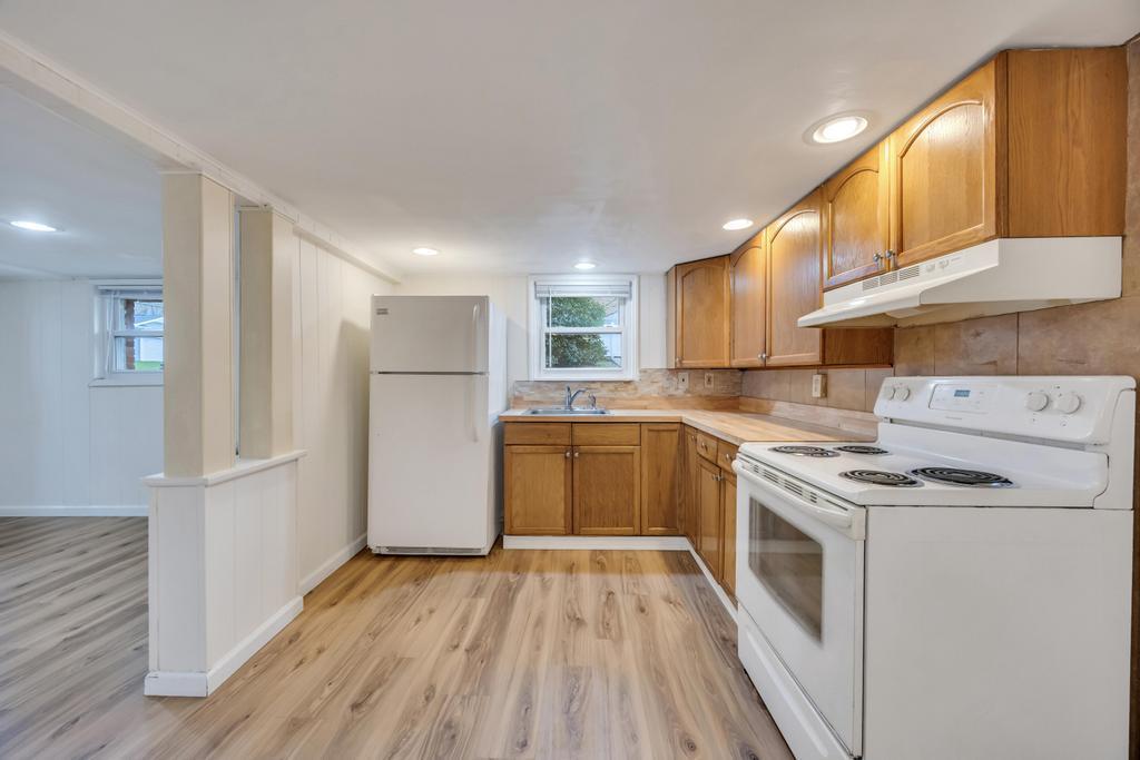 Single Family Walnut  Suffolk County, NY 11754, MLS-850456-9