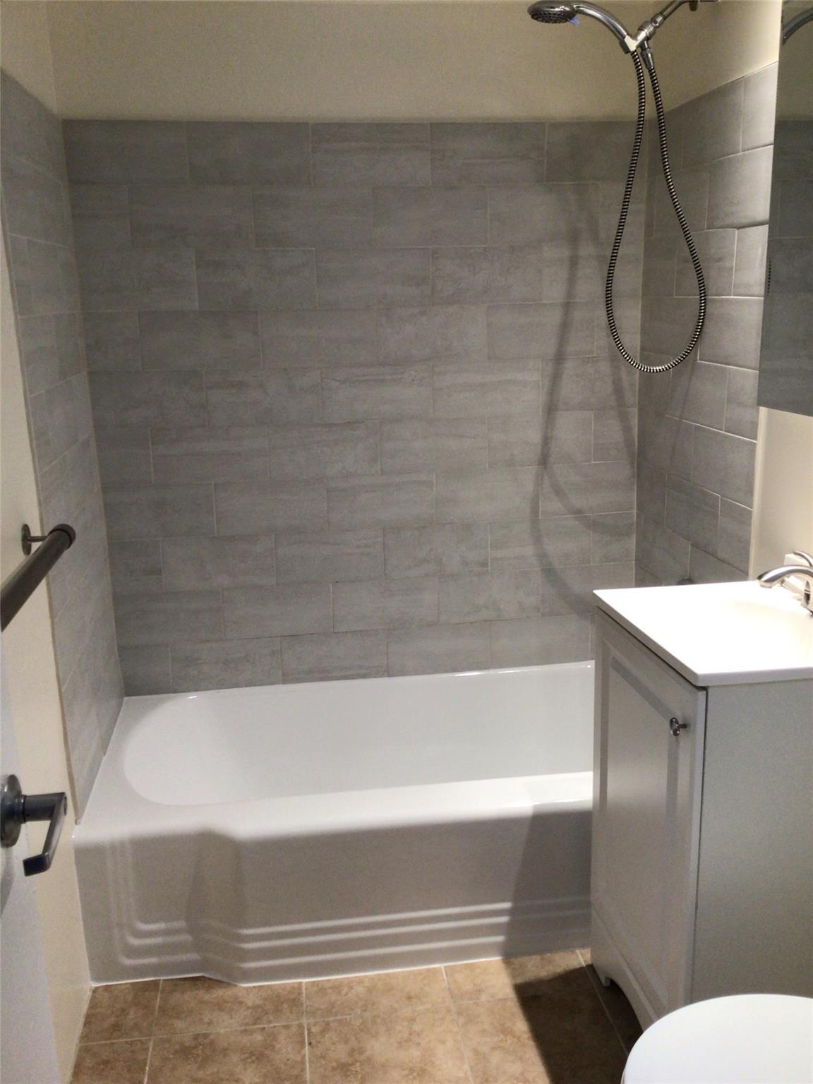 Apartment Vireo  Bronx, NY 10470, MLS-850500-10