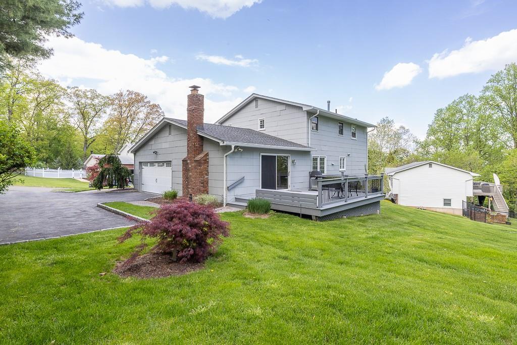 Single Family Strathmore  Rockland County, NY 10956, MLS-850501-32