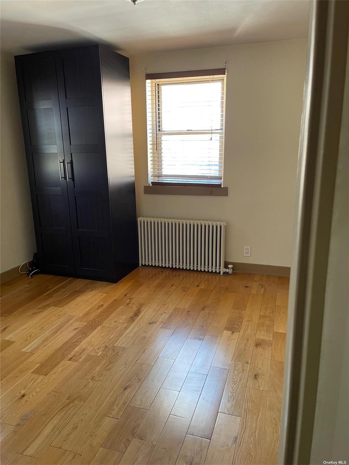 Coop 205 St  Queens, NY 11361, MLS-850519-8