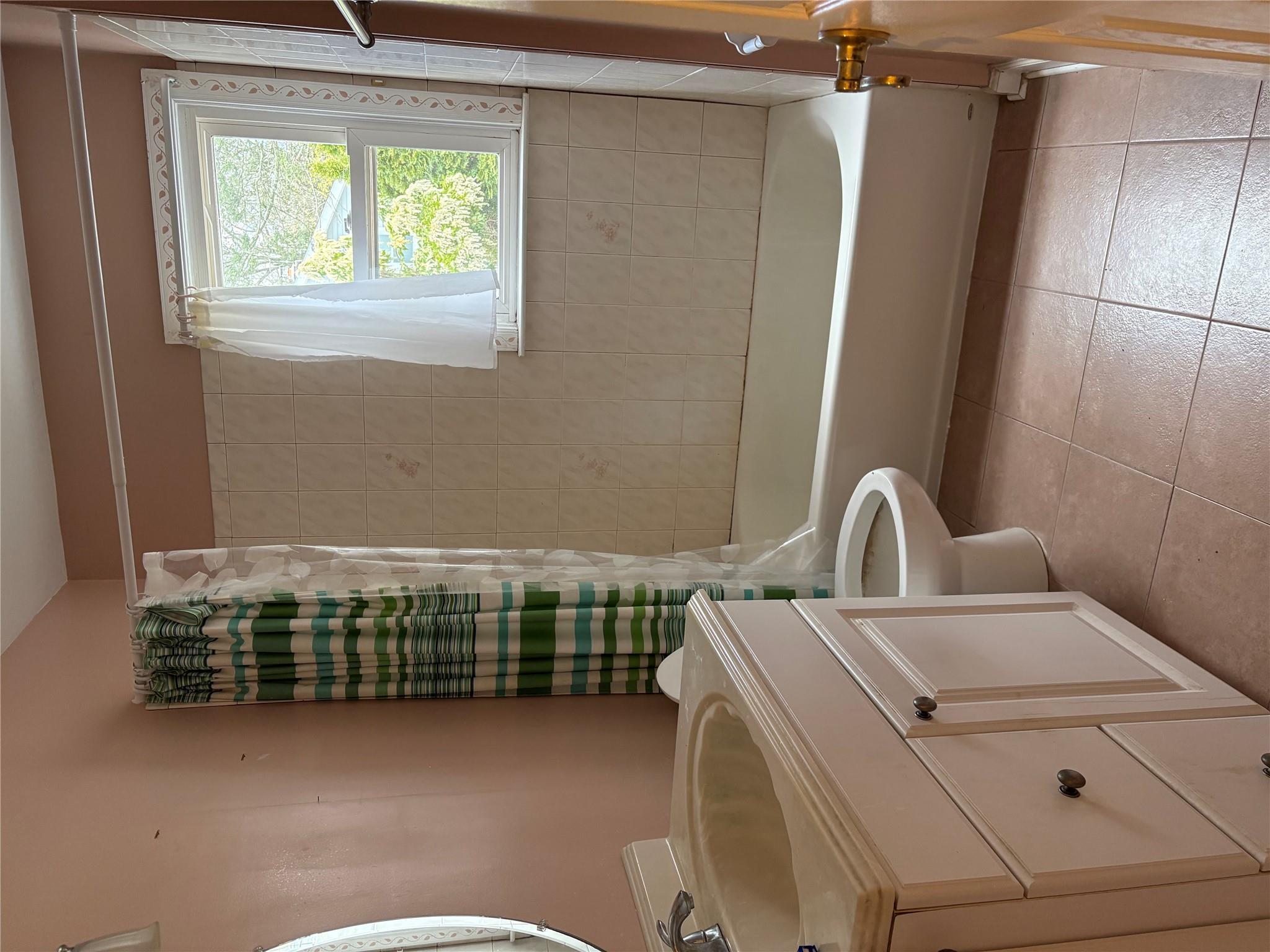 Single Family Dee Place  Suffolk County, NY 11746, MLS-850524-9