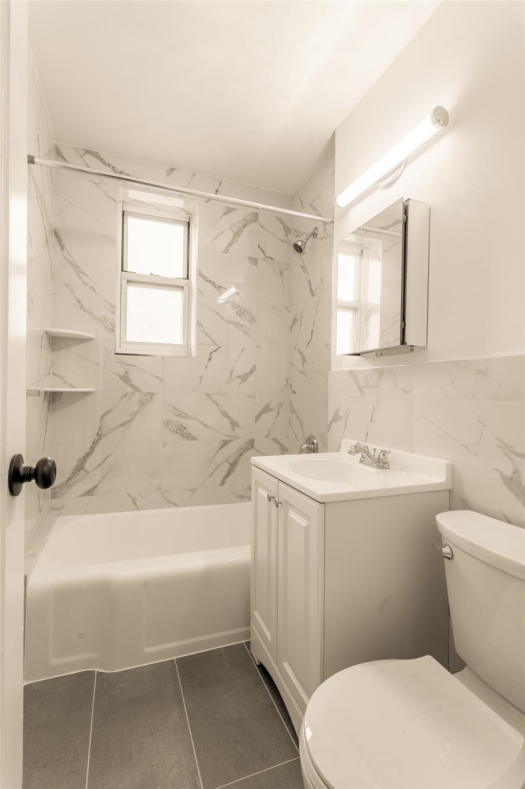 Coop Netherland  Bronx, NY 10471, MLS-850534-10