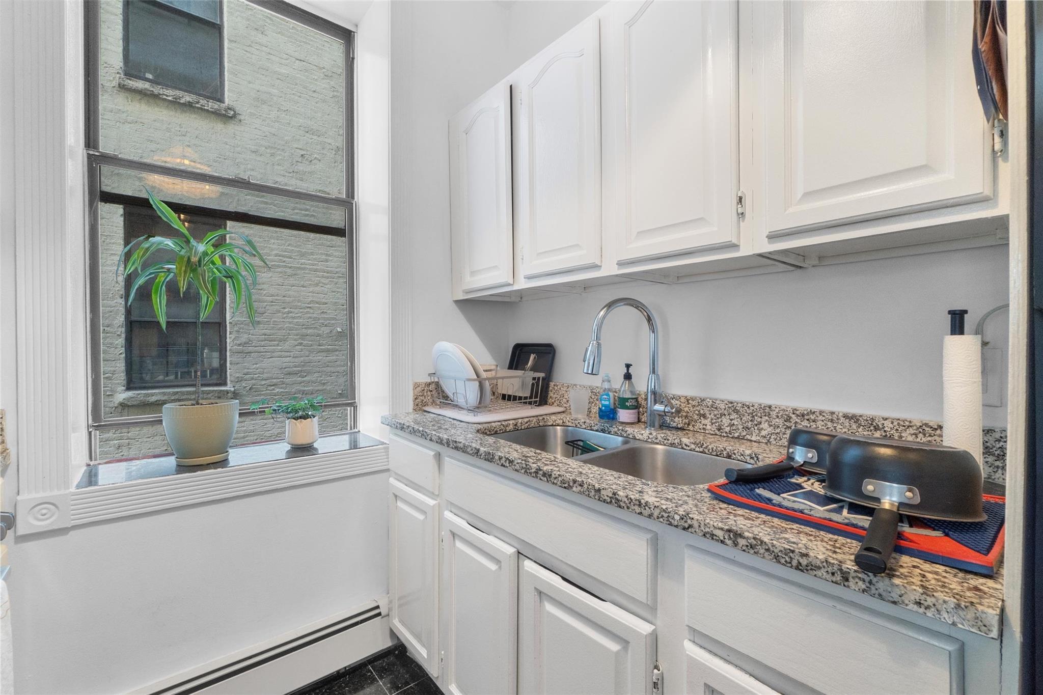 Condo 2  Manhattan, NY 10009, MLS-850544-13