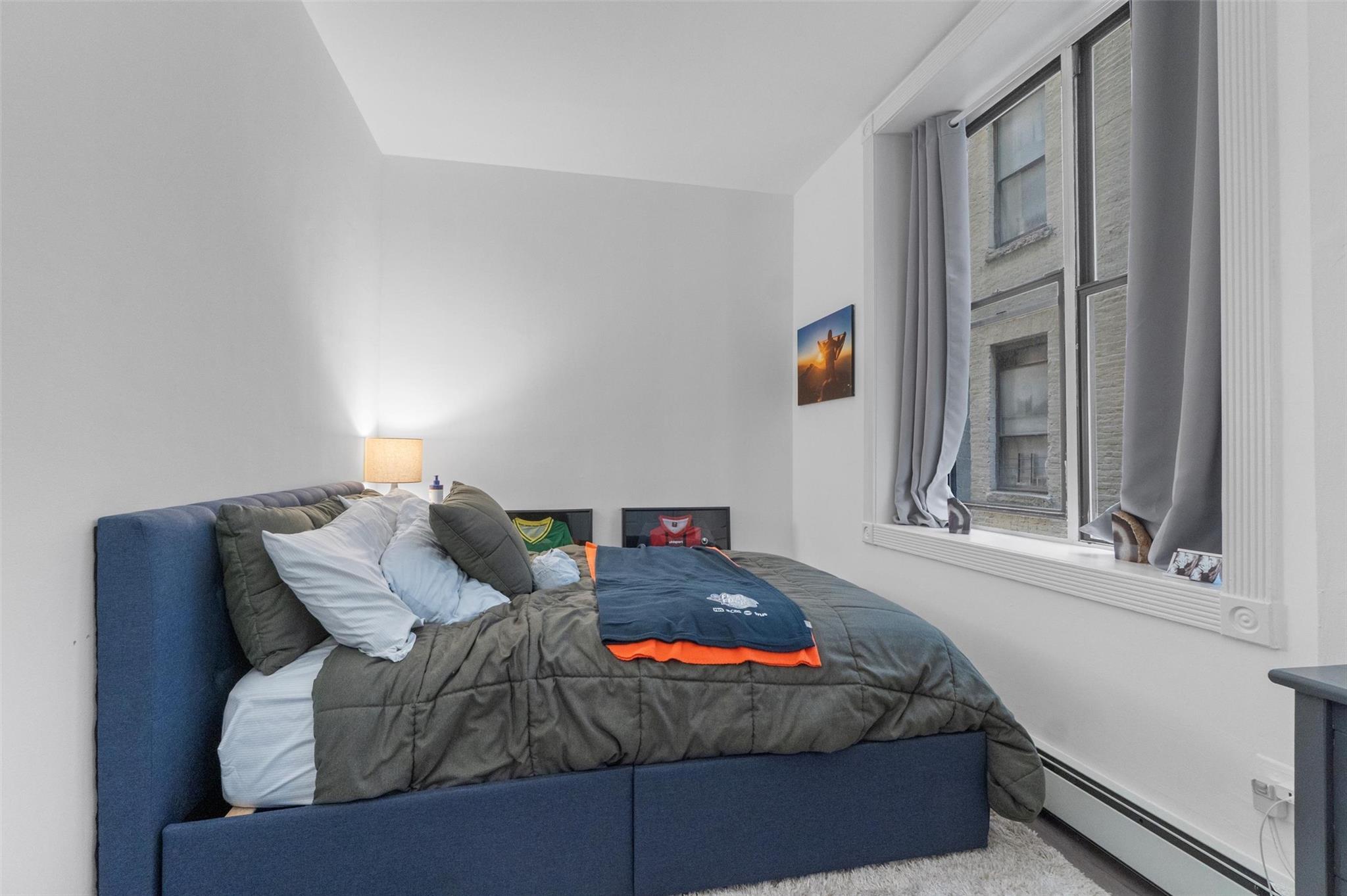 Condo 2  Manhattan, NY 10009, MLS-850544-24