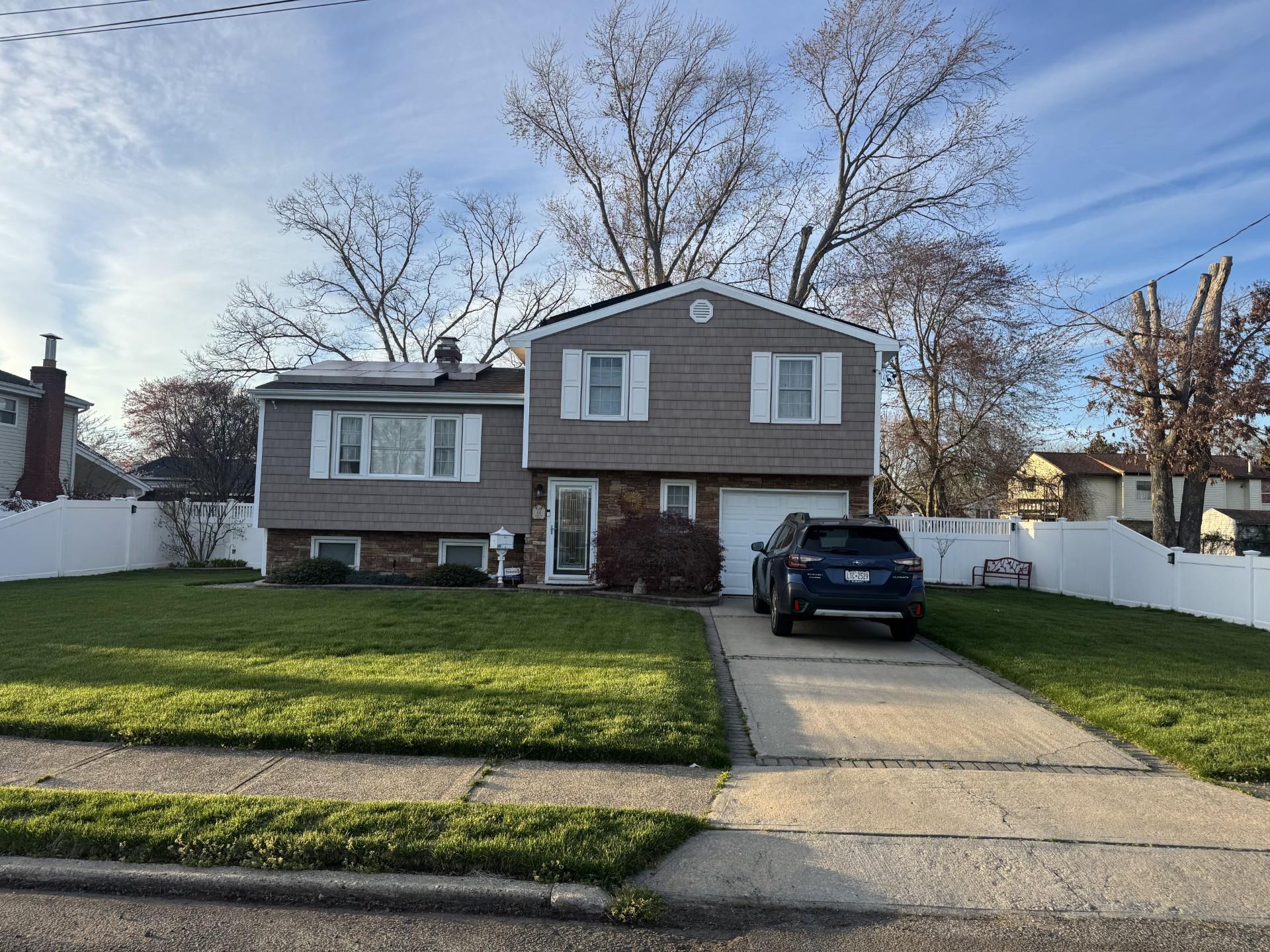 Single Family Keen  Suffolk County, NY 11717, MLS-850550-2