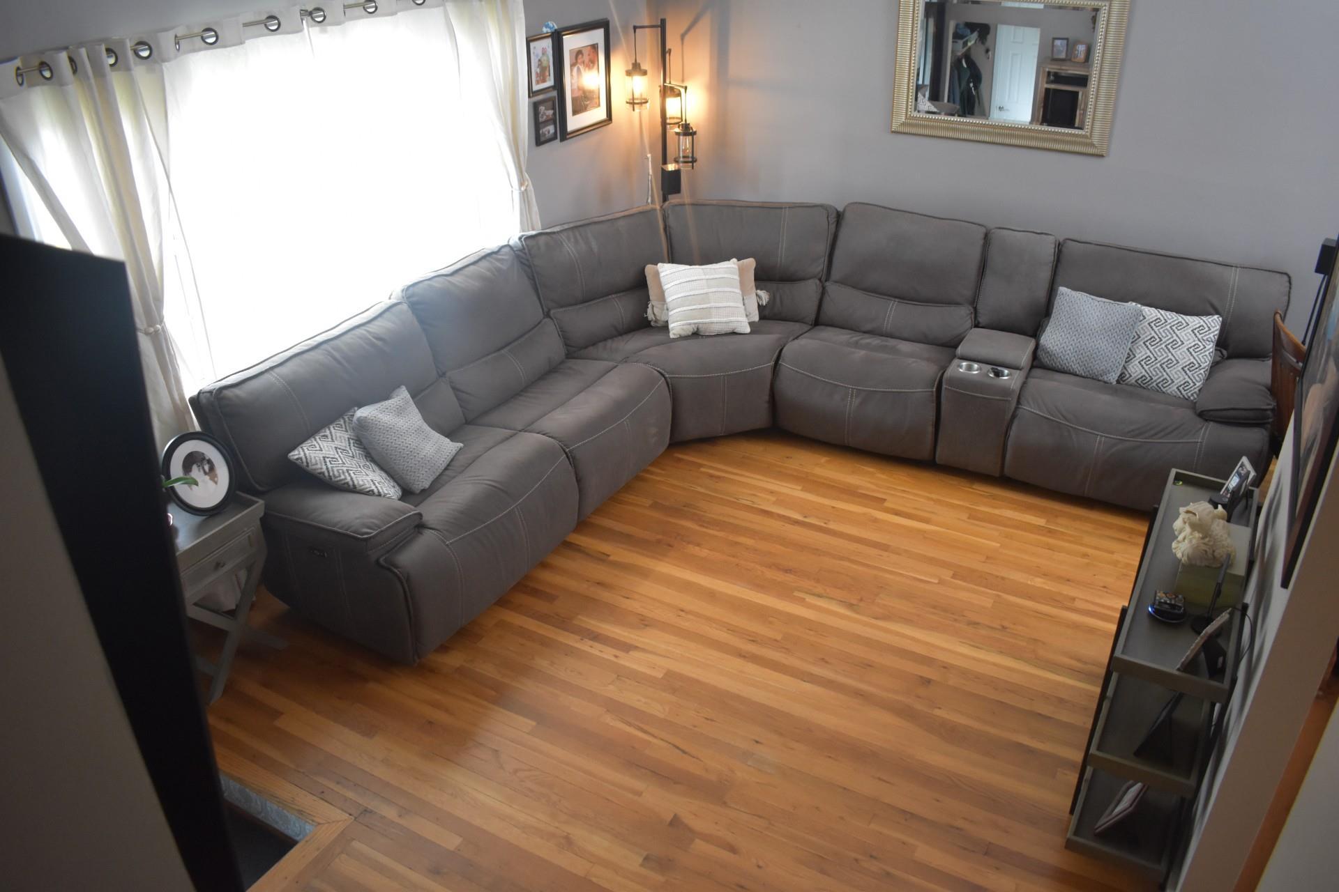 Single Family Keen  Suffolk County, NY 11717, MLS-850550-3