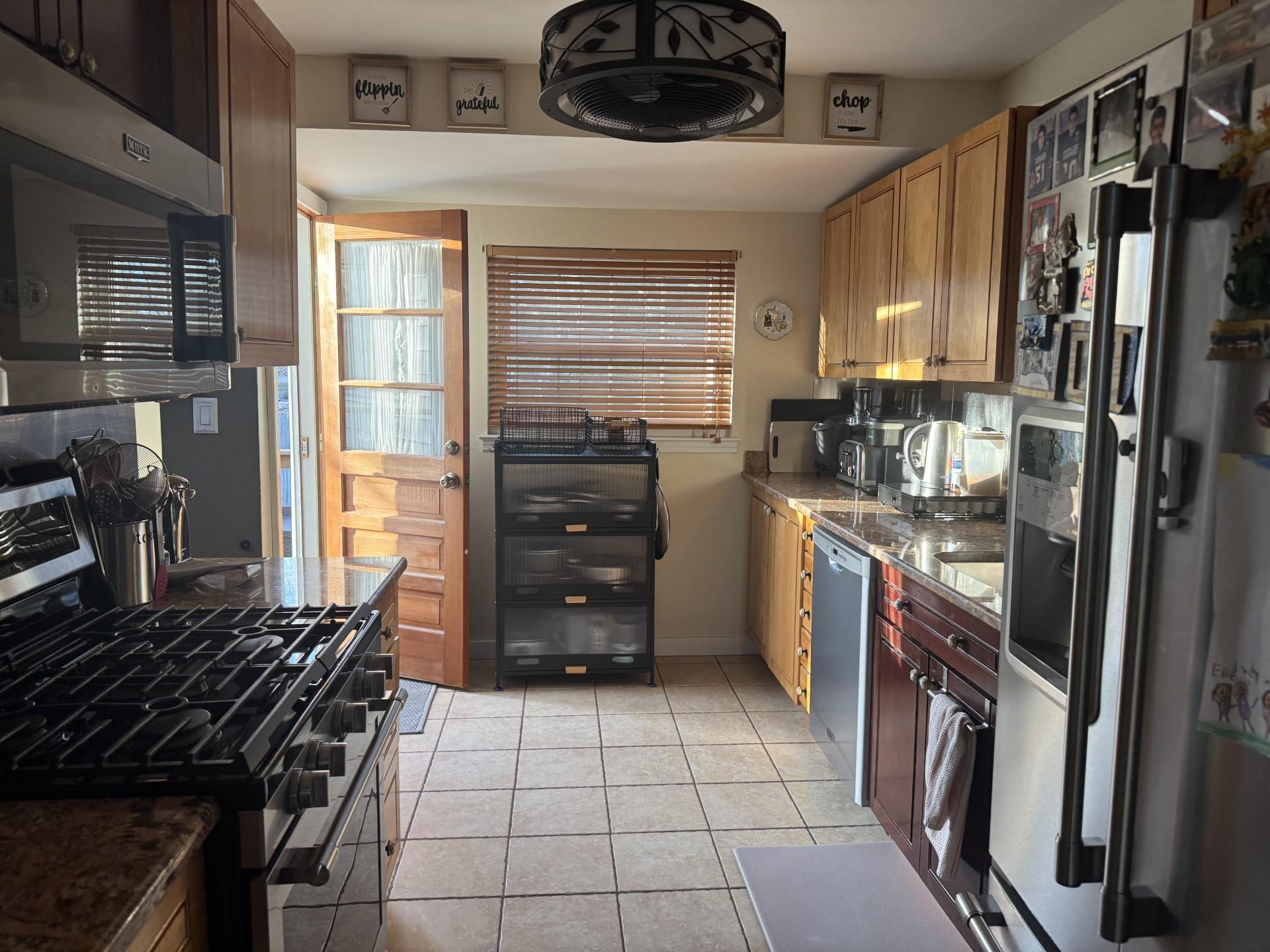 Single Family Keen  Suffolk County, NY 11717, MLS-850550-4
